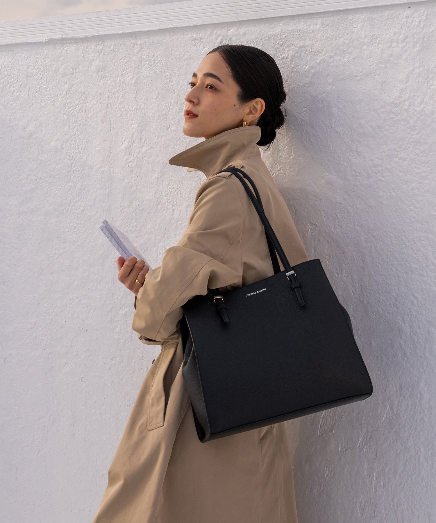 【チャールズ アンド キース/CHARLES & KEITH】のクラシックダブルハンドル トートバッグ インテリア・キッズ・メンズ・レディースファッション・服の通販 founy(ファウニー) 　ファッション　Fashion　レディースファッション　Fashion for Women　バッグ　Bags　フェイクレザー　Faux Leather, PU Leather　フォルム　Silhouette, Form　フォーマル　Formal, Dressy　ベーシック　Basic, Essential　ワーク　Workwear, Utility Style　Noir|ID: prp329100004989762 ipo3291000000037375616