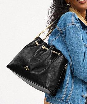 【コーチ/COACH】の【公式】エヴリン ショルダー バッグ・キルティング 大人の最旬トレンドファッション＆コーディネート founy(ファウニー) ファッション Fashion レディースファッション Fashion for Women アウトレット Outlet / Clearance キルティング Quilted, Quilting シューズ Shoes, Footwear ショルダー Shoulder, Shoulder Strap ポケット Pocket, Pocket Detail ラップ Wrap, Wrap Design 財布 Wallet, Purse |ID:prp329100004989764