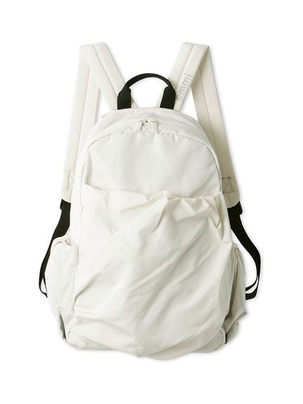 【エミ/emmi】の【ONLINE限定カラー】eco 撥水ギャザーボディーバックパック インテリア・キッズ・メンズ・レディースファッション・服の通販 founy(ファウニー) https://founy.com/ 雑誌掲載アイテム Magazine Picks & Fashion Features ファッション雑誌 Fashion Magazines ビジンヒャッカ 美人百花 バイラ BAILA クラッシィ CLASSY. オトナミューズ otona MUSE ファッション Fashion レディースファッション Fashion for Women バッグ Bags 春 Spring ギャザー Gathered, Ruffled コンパクト Compact, Small Size 11月号 November Issue 12月号 December Issue スマート Smart, Elegant 雑誌 Magazine, Fashion Magazine タンブラー Tumbler, Travel Mug 8月号 August Issue, Aug. Edition ポケット Pocket, Pocket Detail おすすめ Recommended / Our Picks 夏 Summer ギフト プレゼント Gift / Present ビジネス 仕事 通勤 Business / Work / Commuting |ID: prp329100004989767 ipo3291000000037375641