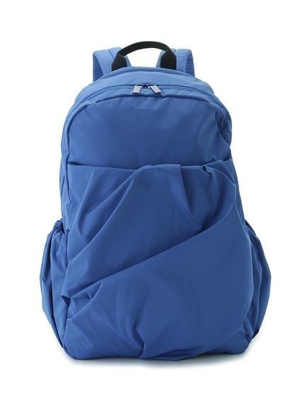 【エミ/emmi】の【ONLINE限定カラー】eco 撥水ギャザーボディーバックパック インテリア・キッズ・メンズ・レディースファッション・服の通販 founy(ファウニー) 　雑誌掲載アイテム　Magazine Picks & Fashion Features　ファッション雑誌　Fashion Magazines　ビジンヒャッカ　美人百花　バイラ　BAILA　クラッシィ　CLASSY.　オトナミューズ　otona MUSE　ファッション　Fashion　レディースファッション　Fashion for Women　バッグ　Bags　春　Spring　ギャザー　Gathered, Ruffled　コンパクト　Compact, Small Size　11月号　November Issue　12月号　December Issue　スマート　Smart, Elegant　雑誌　Magazine, Fashion Magazine　タンブラー　Tumbler, Travel Mug　8月号　August Issue, Aug. Edition　ポケット　Pocket, Pocket Detail　おすすめ　Recommended / Our Picks　夏　Summer　ギフト プレゼント　Gift / Present　ビジネス 仕事 通勤　Business / Work / Commuting　BLU[086]|ID: prp329100004989767 ipo3291000000037375654