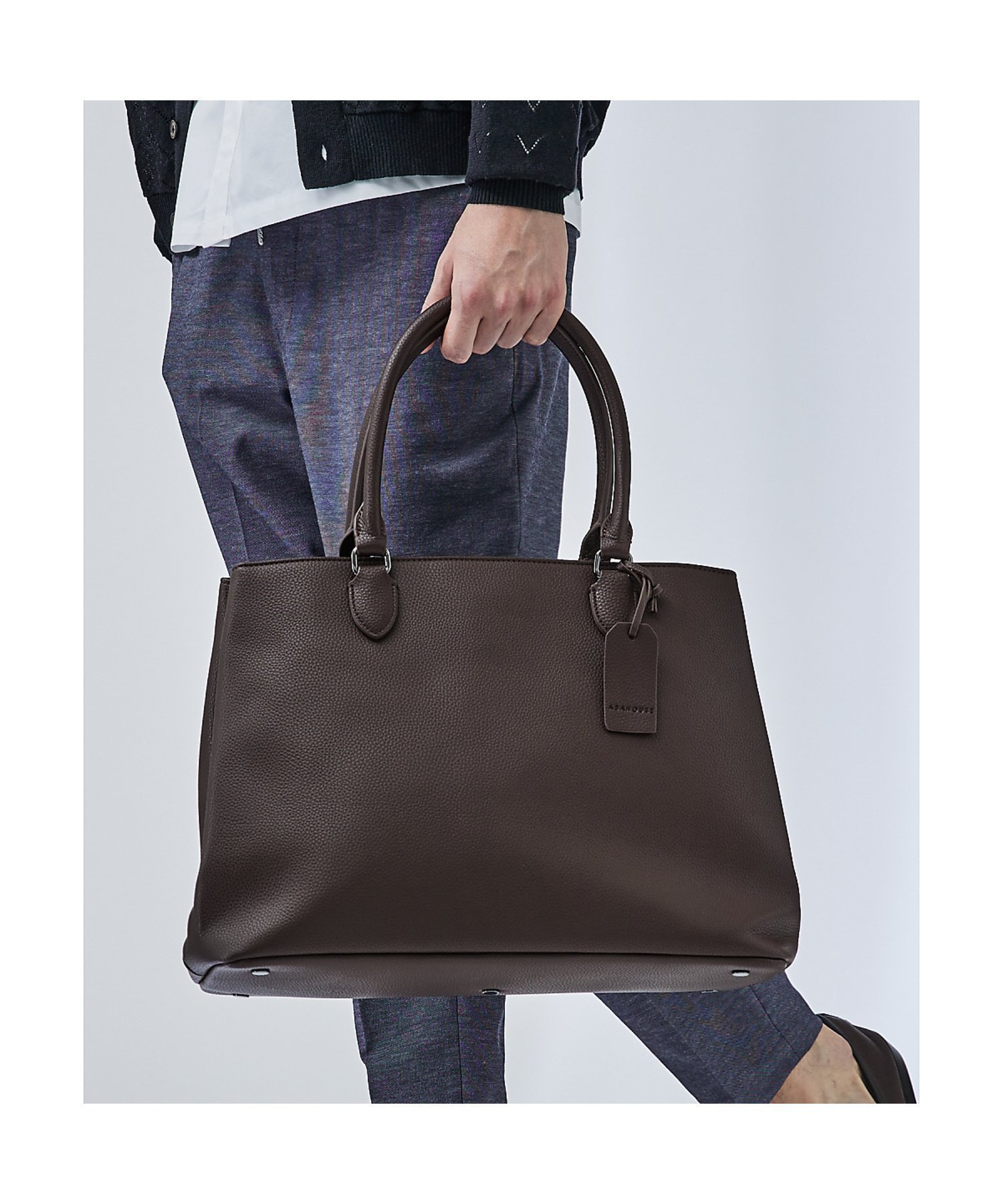【アバハウス/ABAHOUSE / MEN】の【WEB別注】シボレザー 横型トートバッグ / クラッチバッグ付き / A4サイ インテリア・キッズ・メンズ・レディースファッション・服の通販 founy(ファウニー) 　ファッション　Fashion　メンズファッション　Fashion for Men　バッグ　Bags　トートバッグ / 通勤・大容量バッグ　Tote Bags　クラッチ　Clutch, Clutch Bag　シンプル　Simple, Minimal　ジャケット　Jacket, Outerwear　スウェット / スエット　Sweatshirt, Sweatwear　セットアップ　Set-Up, Coordinated Outfit　人気　Popular, Best Seller　バランス　Balance, Style Balance　ポケット　Pocket, Pocket Detail　別注　Limited Edition, Custom Order　マグネット　Magnet, Magnetic Closure　リュック　Backpack, Rucksack　ワンポイント　One Point, Statement Accent　おすすめ　Recommended / Our Picks　ブラウン|ID: prp329100004989953 ipo3291000000037376665