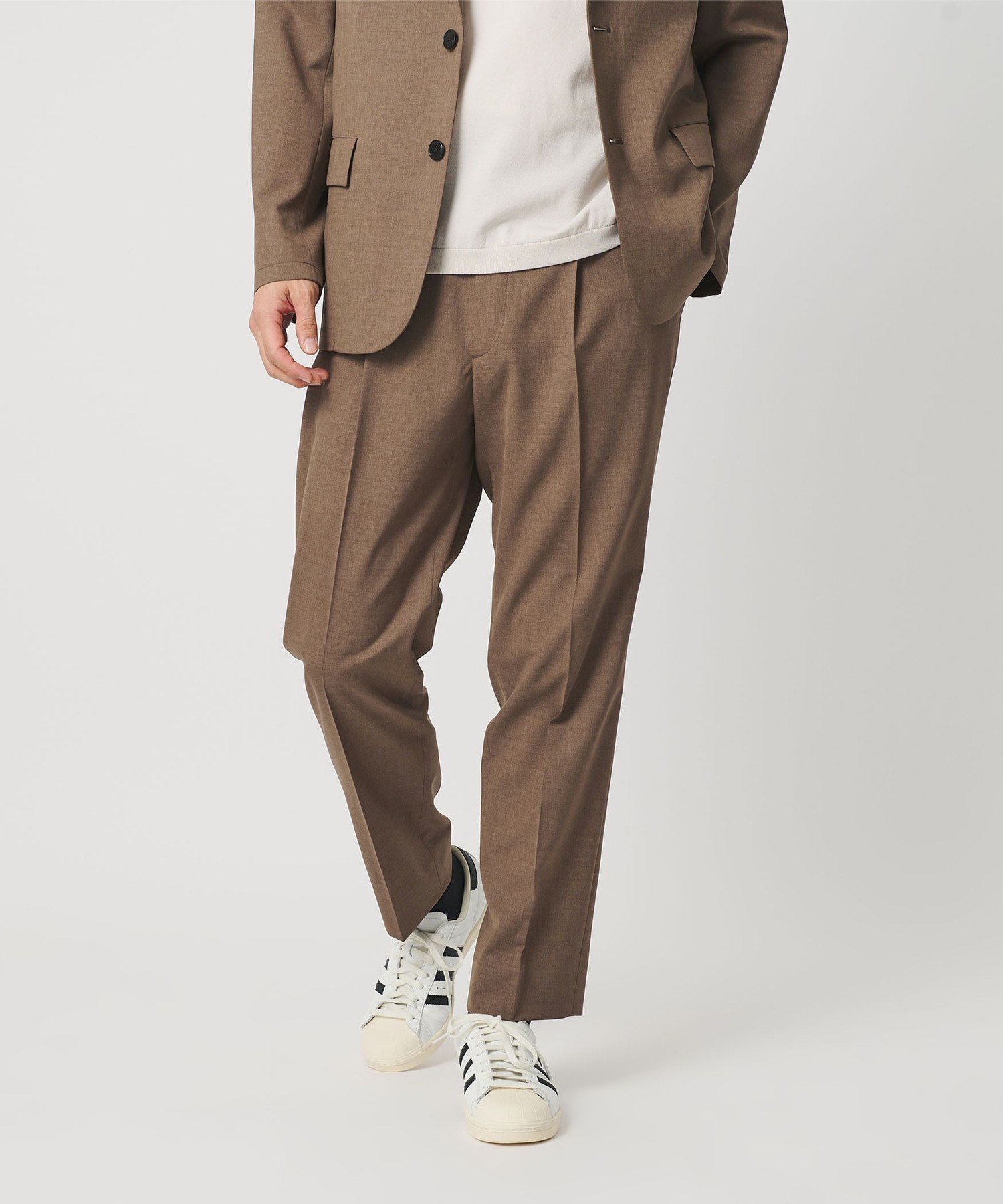 【ビューティ&ユース ユナイテッドアローズ/BEAUTY&YOUTH / UNITED ARROWS / MEN】のASTY 1プリーツ スラックス NO.5 セットアップ対応 大人の最旬トレンドファッション＆コーディネート founy(ファウニー) 　ファッション　Fashion　メンズファッション　Fashion for Men　セットアップ　Matching Sets　クッション　Cushion, Throw Pillow　コイン　Coin, Coin Design　シャーリング　Shirring, Ruched　ジャケット　Jacket, Outerwear　スラックス　Slacks, Dress Pants　セットアップ　Set-Up, Coordinated Outfit　ハーフ　Half, Half-Length　フィット　Fit, Slim Fit　プリーツ　Pleats, Pleated　ポケット　Pocket, Pocket Detail　別注　Limited Edition, Custom Order　おすすめ　Recommended / Our Picks　夏　Summer　 other-1|ID: prp329100004989964 ipo3291000000037376704