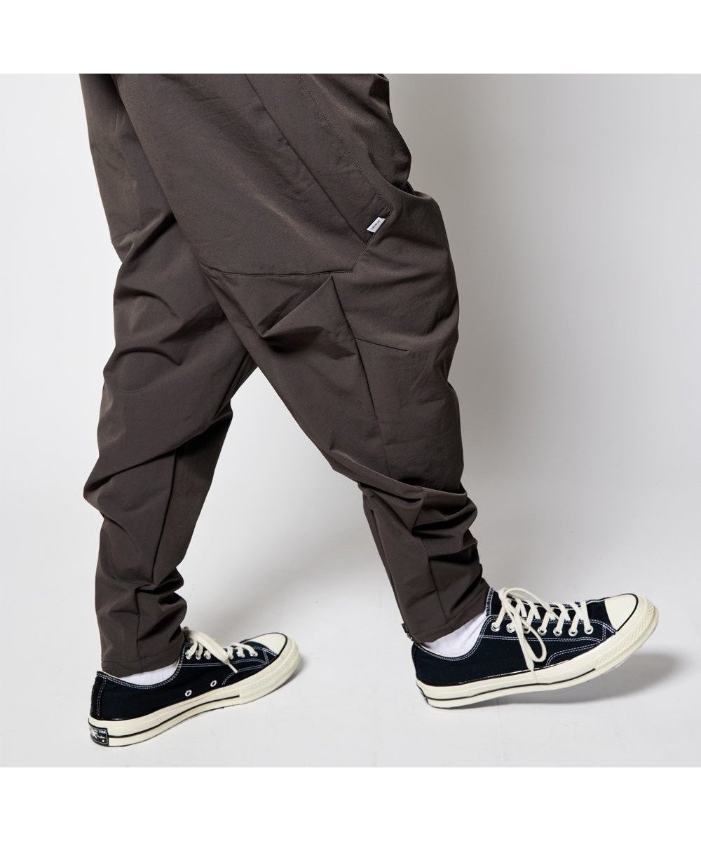 【レアセル/rehacer】のrehacer Tactical Tapered Pants インテリア・キッズ・メンズ・レディースファッション・服の通販 founy(ファウニー) 　ファッション　Fashion　レディースファッション　Fashion for Women　パンツ　Pants & Trousers　ストレッチ　Stretch, Stretchy Fabric　スリム　Slim, Slim Fit　テーパード　Tapered, Tapered Pants　ドレープ　Drape, Draping Fabric　ポケット　Pocket, Pocket Detail　SmokeGray|ID: prp329100004989967 ipo3291000000037376727