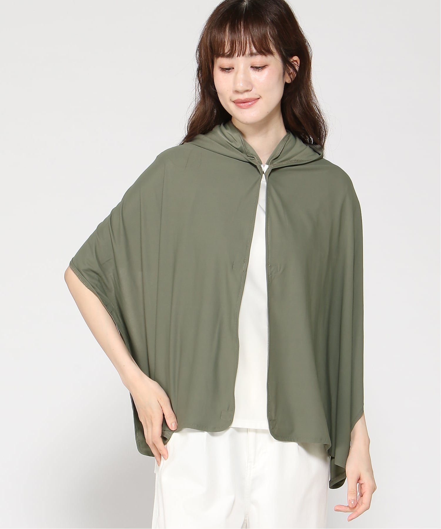 【ニッキー/nikki】のmarie claire sport/フード付きポンチョ インテリア・キッズ・メンズ・レディースファッション・服の通販 founy(ファウニー) 　ファッション　Fashion　レディースファッション　Fashion for Women　アウター　Coat / Outerwear Collection　ポンチョ・ケープコート　Ponchos & Capes　スポーツ　Sports, Activewear　スポーティ　Sporty, Casual Athletic　ポンチョ　Poncho, Cape Style　リラックス　Relax, Relaxed Fit　KH|ID: prp329100004990009 ipo3291000000037376942