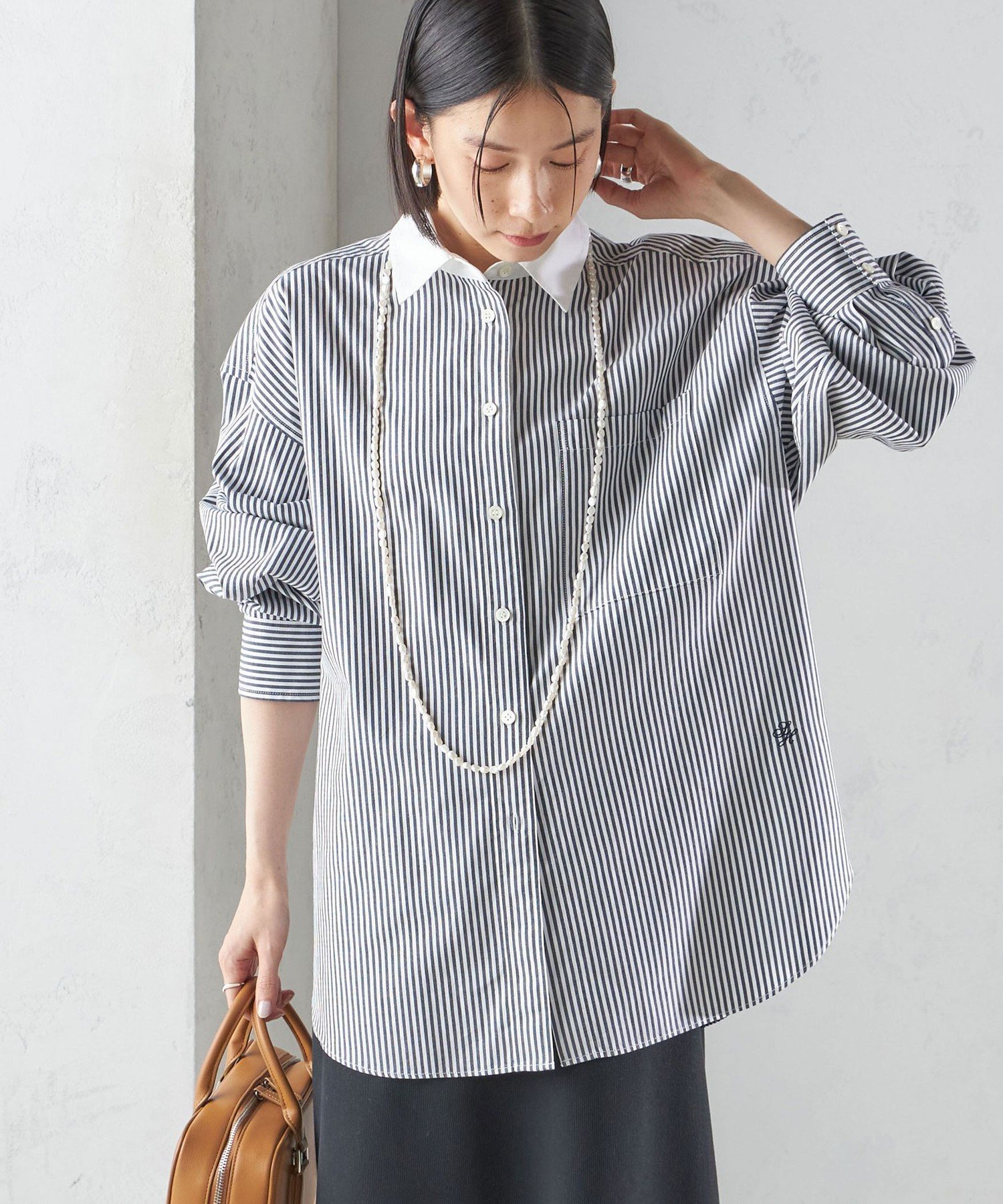 【シップス/SHIPS】の洗濯機可能 ピン オックス 刺繍 シャツ インテリア・キッズ・メンズ・レディースファッション・服の通販 founy(ファウニー) 　ファッション　Fashion　レディースファッション　Fashion for Women　トップス・カットソー　Cut & Sew Tops　シャツ・ブラウス・オフィスカジュアル　Elegant Blouses & Button-Ups　インナー　Innerwear　オックス　Oxford Fabric　コンパクト　Compact, Small Size　定番　Standard, Basic Item　フォルム　Silhouette, Form　ベビー　Baby, Babywear　ポケット　Pocket, Pocket Detail　レギュラー　Regular, Standard Fit　ワンポイント　One Point, Statement Accent　2026年　2026　2026春夏・S/S　Spring/Summer 2026 SS26　ネイビー|ID: prp329100004990029 ipo3291000000037377069