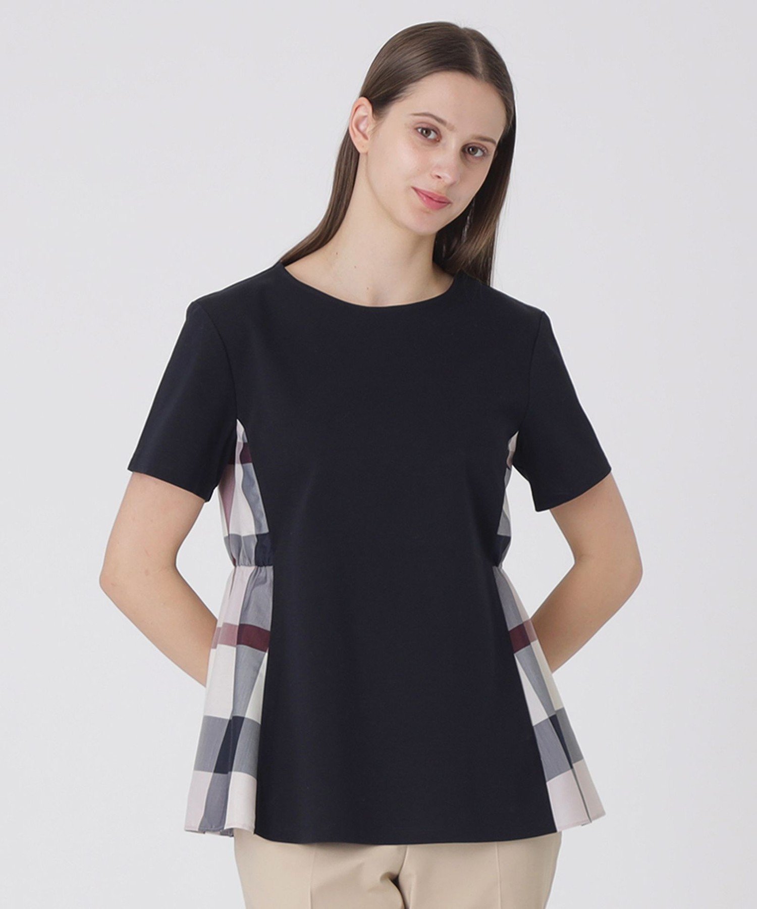 【ブルーレーベル クレストブリッジ/BLUE LABEL CRESTBRIDGE】の【接触冷感】シルケットスムースサイドチェックTシャツ インテリア・キッズ・メンズ・レディースファッション・服の通販 founy(ファウニー) 　ファッション　Fashion　レディースファッション　Fashion for Women　トップス・カットソー　Cut & Sew Tops　シャツ・ブラウス・オフィスカジュアル　Elegant Blouses & Button-Ups　ロングTシャツ・Tシャツ　Longline T-Shirts & Tees　シンプル　Simple, Minimal　ストレート　Straight, Straight Cut　チェック　Check, Plaid, Tartan　デニム　Denim, Jeans Material　ロング　Long, Long-Length　ワイド　Wide, Wide Fit　ネイビー|ID: prp329100004990068 ipo3291000000037377286