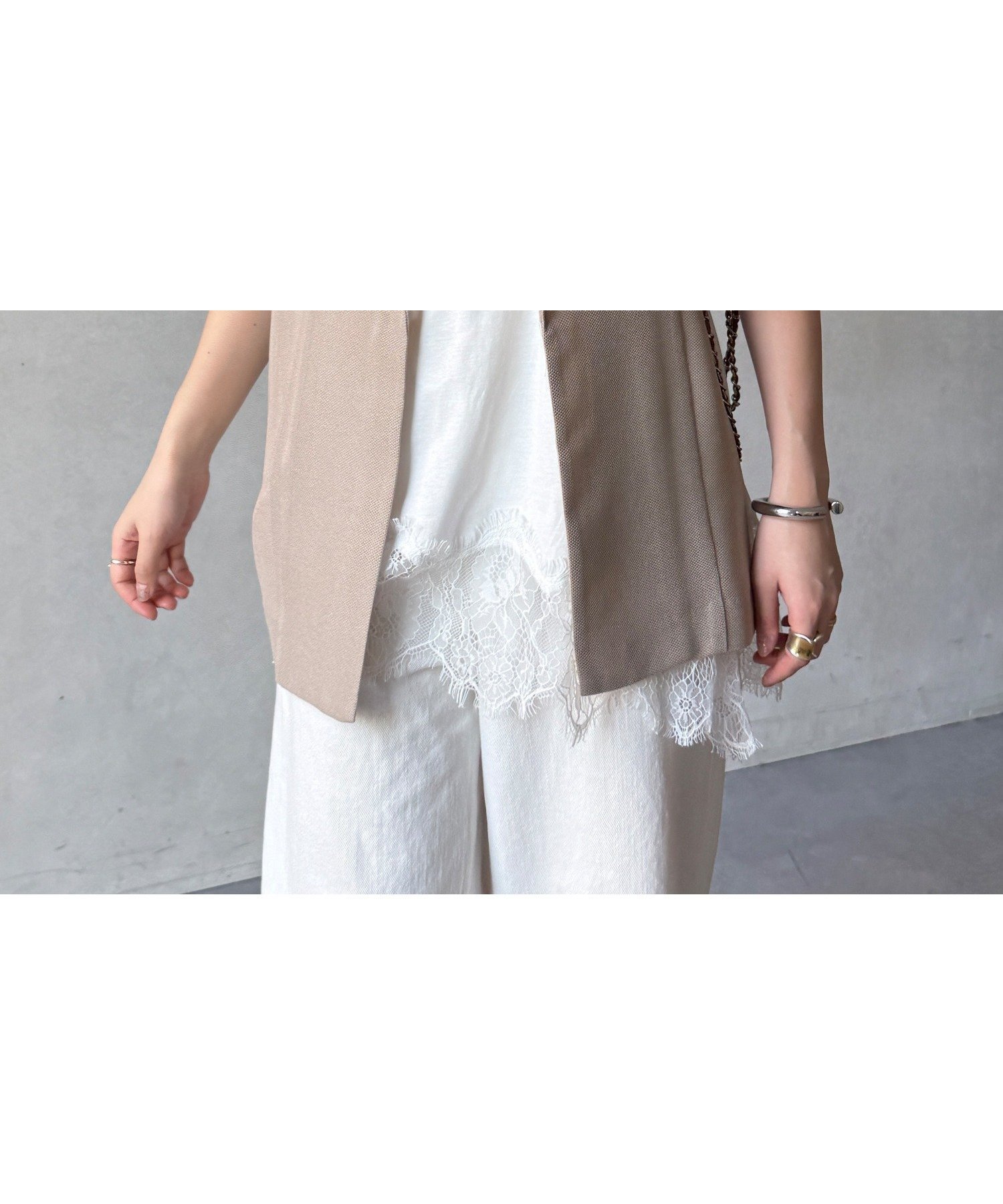【ドゥドゥ/DouDou】の【WEB限定】メッシュジレ 大人の最旬トレンドファッション＆コーディネート founy(ファウニー) 　ファッション　Fashion　レディースファッション　Fashion for Women　アウター　Coat / Outerwear Collection　トップス・カットソー　Cut & Sew Tops　ベスト&ジレ / 重ね着スタイル　Vests & Gilets　スマート　Smart, Elegant　雑誌　Magazine, Fashion Magazine　メッシュ　Mesh, Net Fabric　ロング　Long, Long-Length　S/S・春夏　SS, Spring/Summer, Warm Season　再入荷　Restock / Back in Stock　夏　Summer　エレガント 上品　Elegant　2026年　2026　2026春夏・S/S　Spring/Summer 2026 SS26　 other-1|ID: prp329100004990069 ipo3291000000037377287