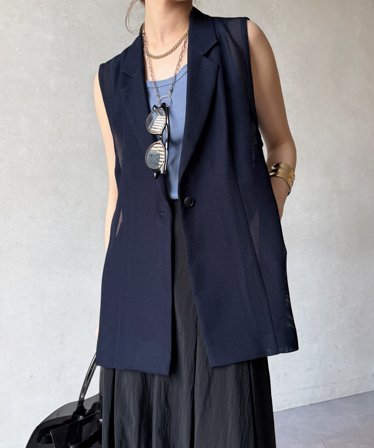 【ドゥドゥ/DouDou】の【WEB限定】メッシュジレ インテリア・キッズ・メンズ・レディースファッション・服の通販 founy(ファウニー) 　ファッション　Fashion　レディースファッション　Fashion for Women　アウター　Coat / Outerwear Collection　トップス・カットソー　Cut & Sew Tops　ベスト&ジレ / 重ね着スタイル　Vests & Gilets　スマート　Smart, Elegant　雑誌　Magazine, Fashion Magazine　メッシュ　Mesh, Net Fabric　ロング　Long, Long-Length　S/S・春夏　SS, Spring/Summer, Warm Season　再入荷　Restock / Back in Stock　夏　Summer　エレガント 上品　Elegant　2026年　2026　2026春夏・S/S　Spring/Summer 2026 SS26　ネイビー|ID: prp329100004990069 ipo3291000000037377289