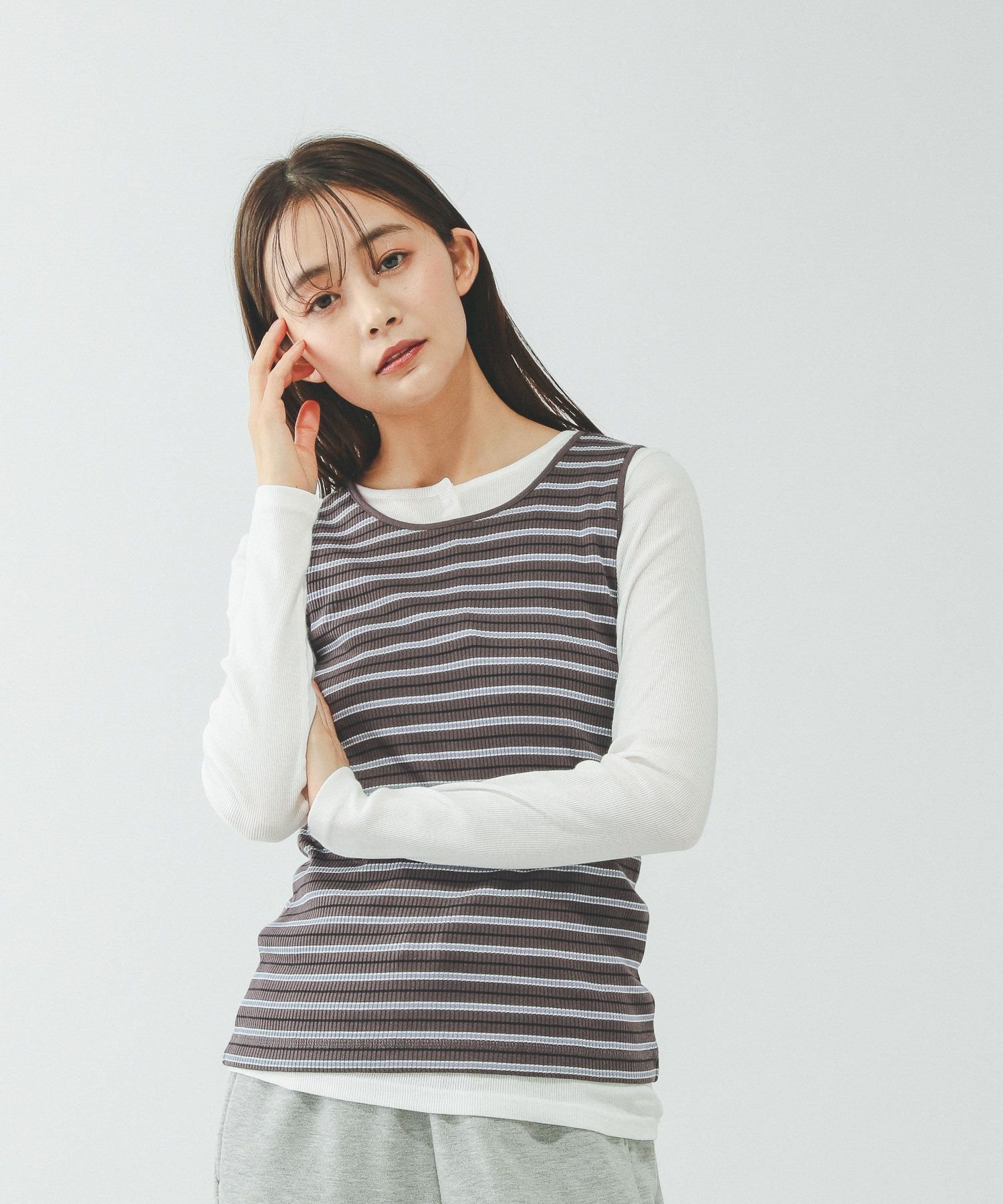 【グローバルワーク/GLOBAL WORK】のサラサラDRYクルータンク/636756 インテリア・キッズ・メンズ・レディースファッション・服の通販 founy(ファウニー) 　ファッション　Fashion　レディースファッション　Fashion for Women　おすすめ　Recommended / Our Picks　インナー　Innerwear　カーディガン　Cardigan, Knitwear　ストレッチ　Stretch, Stretchy Fabric　タンク　Tank Top, Sleeveless Top　テレコ　Ribbed, Rib Stitch　デニム　Denim, Jeans Material　トレンド　Trend, Trending Now　ボーダー　Border, Stripe　吸水　Absorbent, Quick-Dry　夏　Summer　無地　Plain, Solid Color　グレーマルチボーダー15|ID: prp329100004990076 ipo3291000000037377344