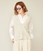 【ユナイテッドアローズ/UNITED ARROWS】のconte シルク ディープVネック ベスト 大人の最旬トレンドファッション＆コーディネート founy(ファウニー) ファッション Fashion レディースファッション Fashion for Women アウター Coat / Outerwear Collection トップス・カットソー Cut & Sew Tops ベスト&ジレ / 重ね着スタイル Vests & Gilets Vネックトップス V-Neck Tops / V-Cut Neckline Shirts シルク Silk, 100% Silk スタイリッシュ Stylish, Fashionable ネップ Nepp, Slub Yarn ベスト Vest, Waistcoat アウトレット Outlet / Clearance thumbnail WHITE|ID: prp329100004990079 ipo3291000000037377359
