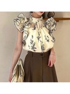 【スナイデル/SNIDEL】のオーガンジーフリルブラウス 大人の最旬トレンドファッション＆コーディネート founy(ファウニー) ファッション Fashion レディースファッション Fashion for Women トップス・カットソー Cut & Sew Tops シャツ・ブラウス・オフィスカジュアル Elegant Blouses & Button-Ups イエロー Yellow インナー Innerwear ウェーブ Wavy Pattern オーガンジー Organza Fabric シフォン Chiffon, Lightweight Fabric スマート Smart, Elegant ハイネック High Neck, Mock Neck バランス Balance, Style Balance フリル Frill, Ruffle おすすめ Recommended / Our Picks エレガント 上品 Elegant thumbnail YEL[032]|ID: prp329100004990082 ipo3291000000037377374