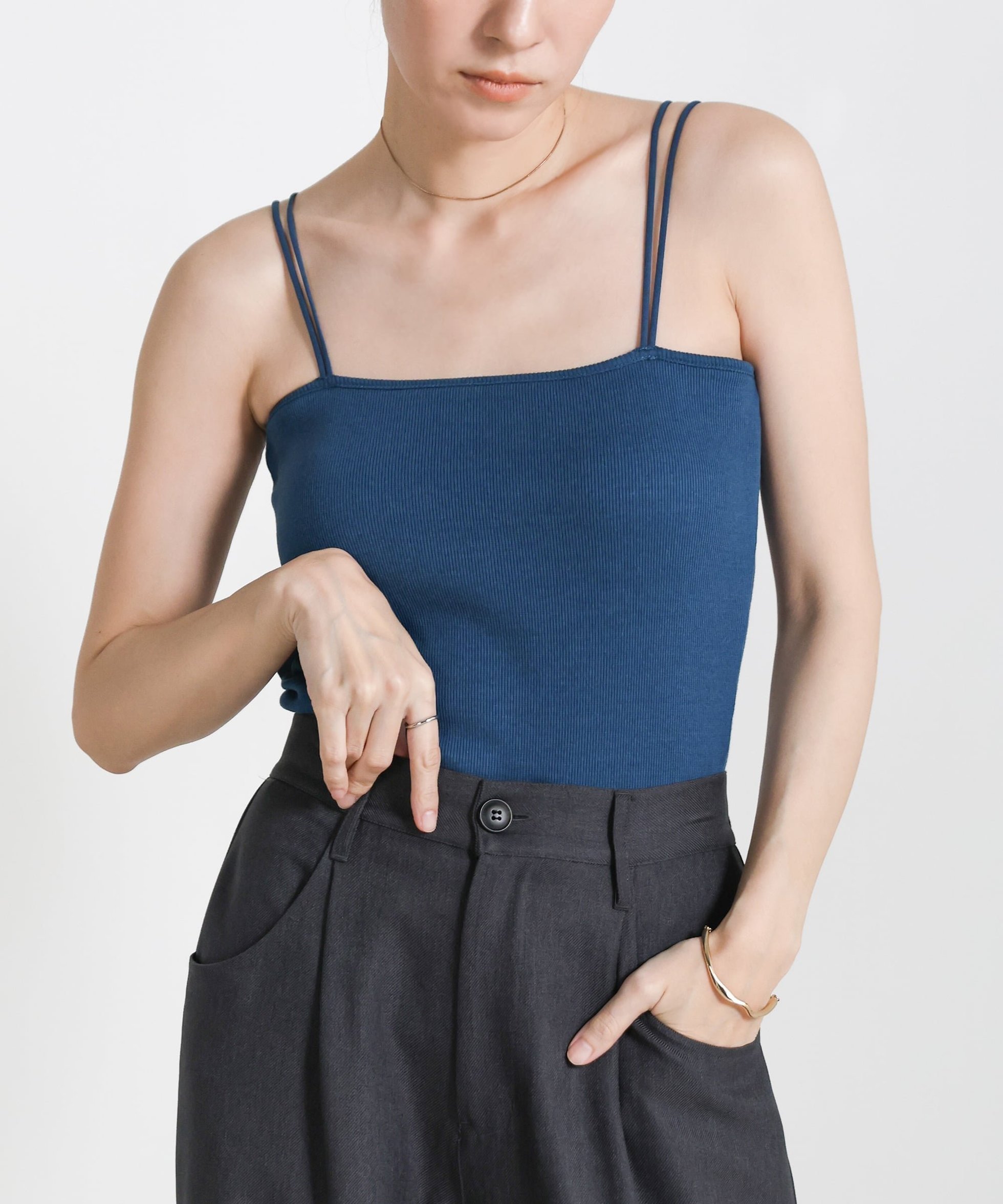 【セレクトモカ/SELECT MOCA】のダブルストラップカップ付きキャミソール インテリア・キッズ・メンズ・レディースファッション・服の通販 founy(ファウニー) 　ファッション　Fashion　レディースファッション　Fashion for Women　トップス・カットソー　Cut & Sew Tops　キャミソール&ノースリーブ　Camisoles & Sleeveless Tops　おすすめ　Recommended / Our Picks　アンダー　Underwear Essentials　キャミ　Camisole, Cami Top　キャミソール　Camisole, Spaghetti Strap Top　トレンド　Trend, Trending Now　ベーシック　Basic, Essential　ラップ　Wrap, Wrap Design　今季　This Season, Current Season　ブルー-08|ID: prp329100004990087 ipo3291000000037377405