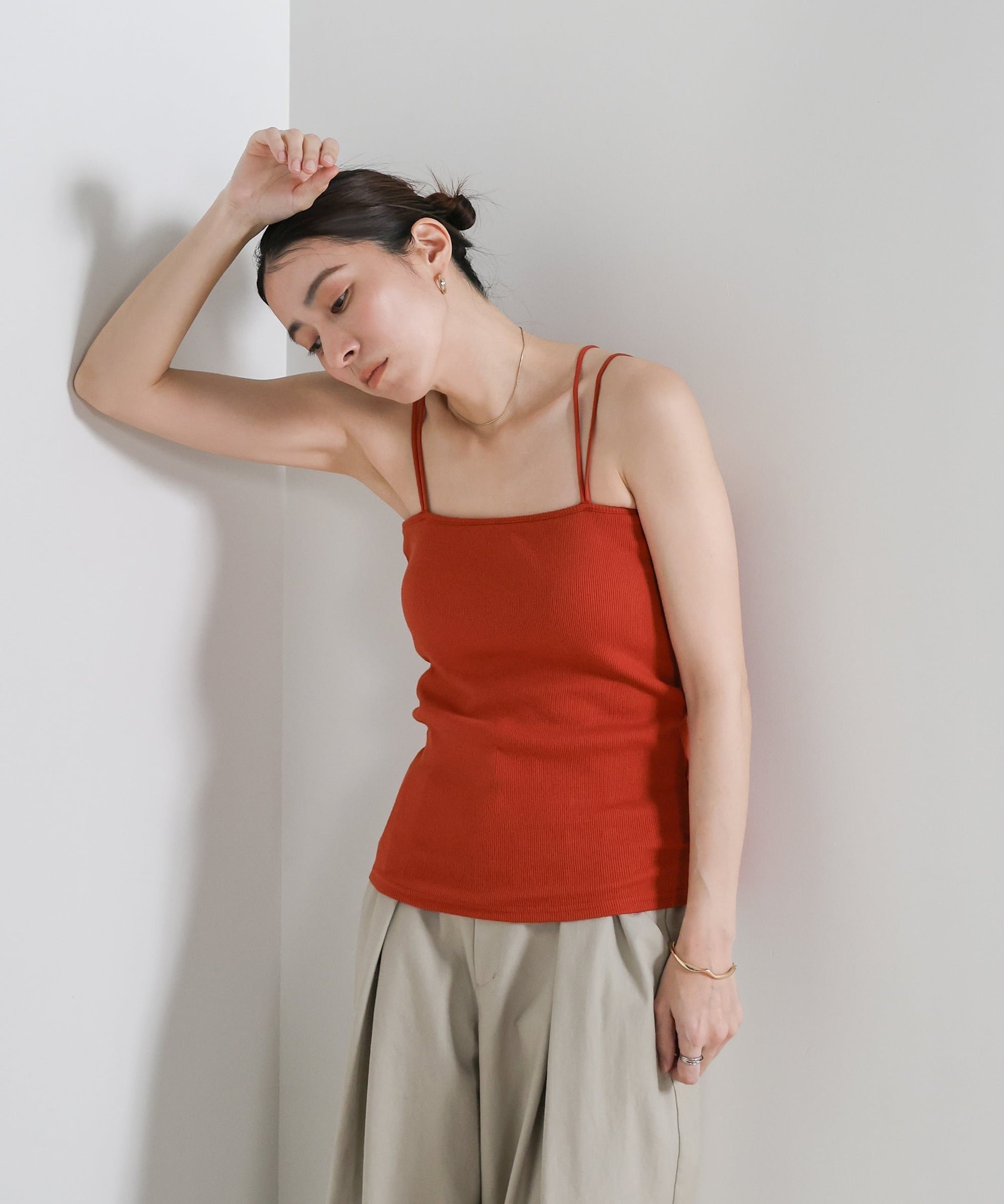 【セレクトモカ/SELECT MOCA】のダブルストラップカップ付きキャミソール インテリア・キッズ・メンズ・レディースファッション・服の通販 founy(ファウニー) 　ファッション　Fashion　レディースファッション　Fashion for Women　トップス・カットソー　Cut & Sew Tops　キャミソール&ノースリーブ　Camisoles & Sleeveless Tops　おすすめ　Recommended / Our Picks　アンダー　Underwear Essentials　キャミ　Camisole, Cami Top　キャミソール　Camisole, Spaghetti Strap Top　トレンド　Trend, Trending Now　ベーシック　Basic, Essential　ラップ　Wrap, Wrap Design　今季　This Season, Current Season　テラコッタ-09|ID: prp329100004990087 ipo3291000000037377406
