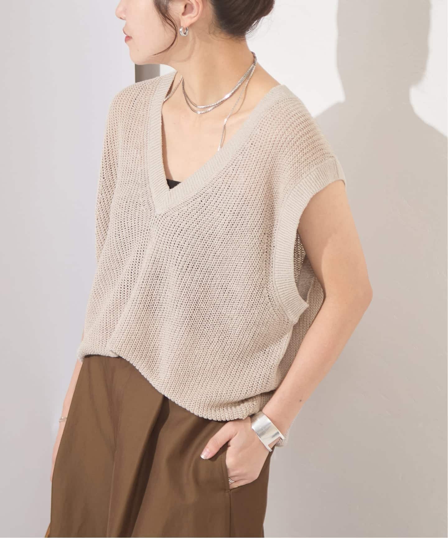 【ジャーナルスタンダード/JOURNAL STANDARD】の【osedit】WASHABLELINEN Vベスト インテリア・キッズ・メンズ・レディースファッション・服の通販 founy(ファウニー) 　ファッション　Fashion　レディースファッション　Fashion for Women　アウター　Coat / Outerwear Collection　トップス・カットソー　Cut & Sew Tops　ベスト&ジレ / 重ね着スタイル　Vests & Gilets　キャミソール　Camisole, Spaghetti Strap Top　ベスト　Vest, Waistcoat　ベーシック　Basic, Essential　ミックス　Mix, Mixed Style　メッシュ　Mesh, Net Fabric　リアル　Real, Realistic　リネン　Linen, Linen Fabric　レース　Lace, Lace Fabric　夏　Summer　ベージュ|ID: prp329100004990129 ipo3291000000037377633