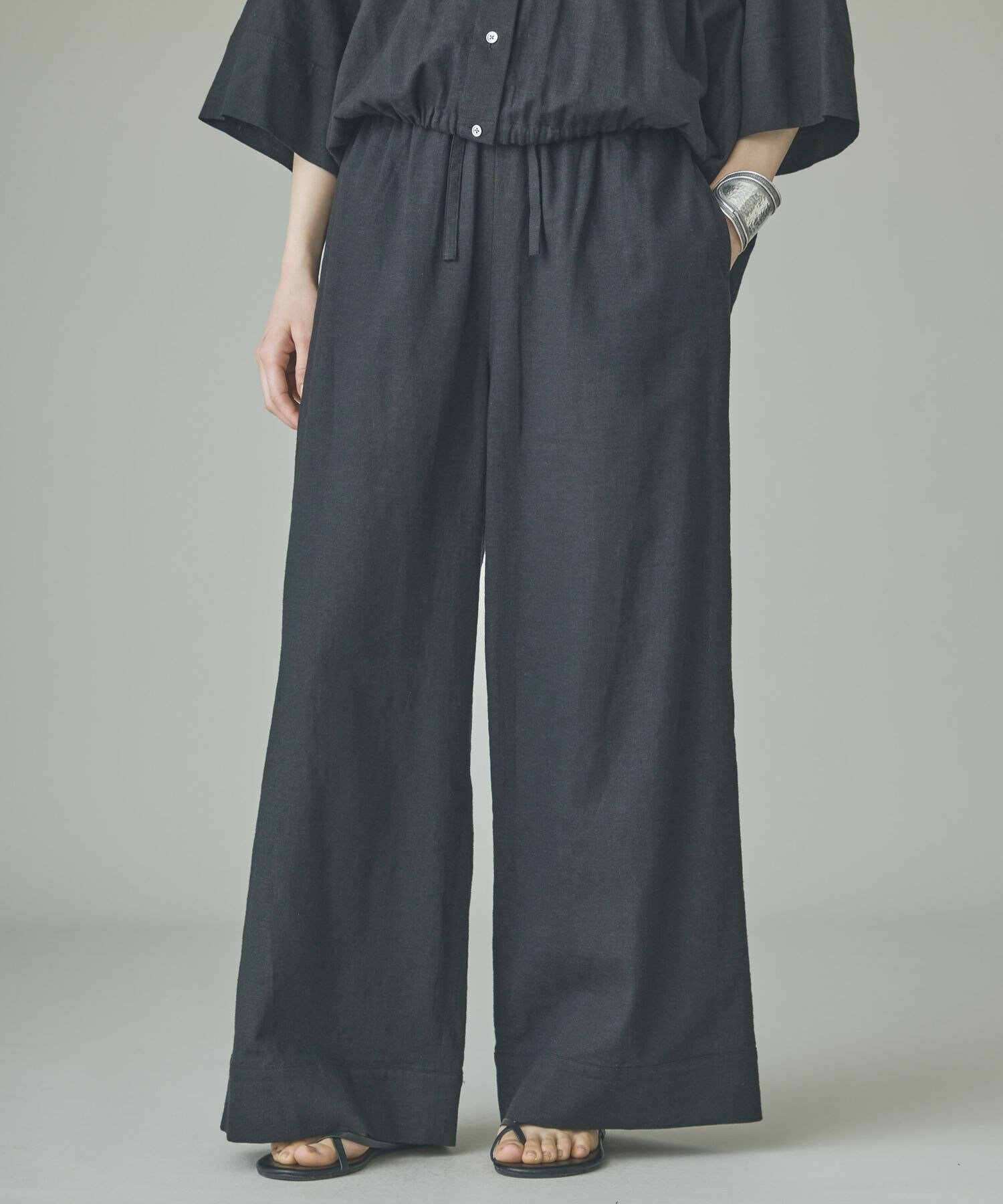【カレンソロジー/Curensology】のリネンミックスドロストパンツ インテリア・キッズ・メンズ・レディースファッション・服の通販 founy(ファウニー) 　ファッション　Fashion　レディースファッション　Fashion for Women　パンツ　Pants & Trousers　エレガント 上品　Elegant　ストレッチ　Stretch, Stretchy Fabric　セットアップ　Set-Up, Coordinated Outfit　ドローストリング　Drawstring, Pull Cord　フィット　Fit, Slim Fit　リネン　Linen, Linen Fabric　リラックス　Relax, Relaxed Fit　おすすめ　Recommended / Our Picks　ブラック|ID: prp329100004990177 ipo3291000000037377965