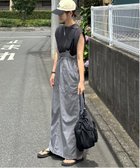 【ノッチ/notch】の【 notch. by KR 】サスペンダー付きハイウエストスカート 大人の最旬トレンドファッション＆コーディネート founy(ファウニー) ファッション Fashion レディースファッション Fashion for Women スカート Skirts コラボ Collaboration, Collab サスペンダー Suspenders, Braces ジャケット Jacket, Outerwear ストレート Straight, Straight Cut デニム Denim, Jeans Material 人気 Popular, Best Seller ロング Long, Long-Length おすすめ Recommended / Our Picks 2024年 2024 2024春夏・S/S Spring/Summer 2024 SS24 thumbnail グレー|ID: prp329100004990225 ipo3291000000037378213