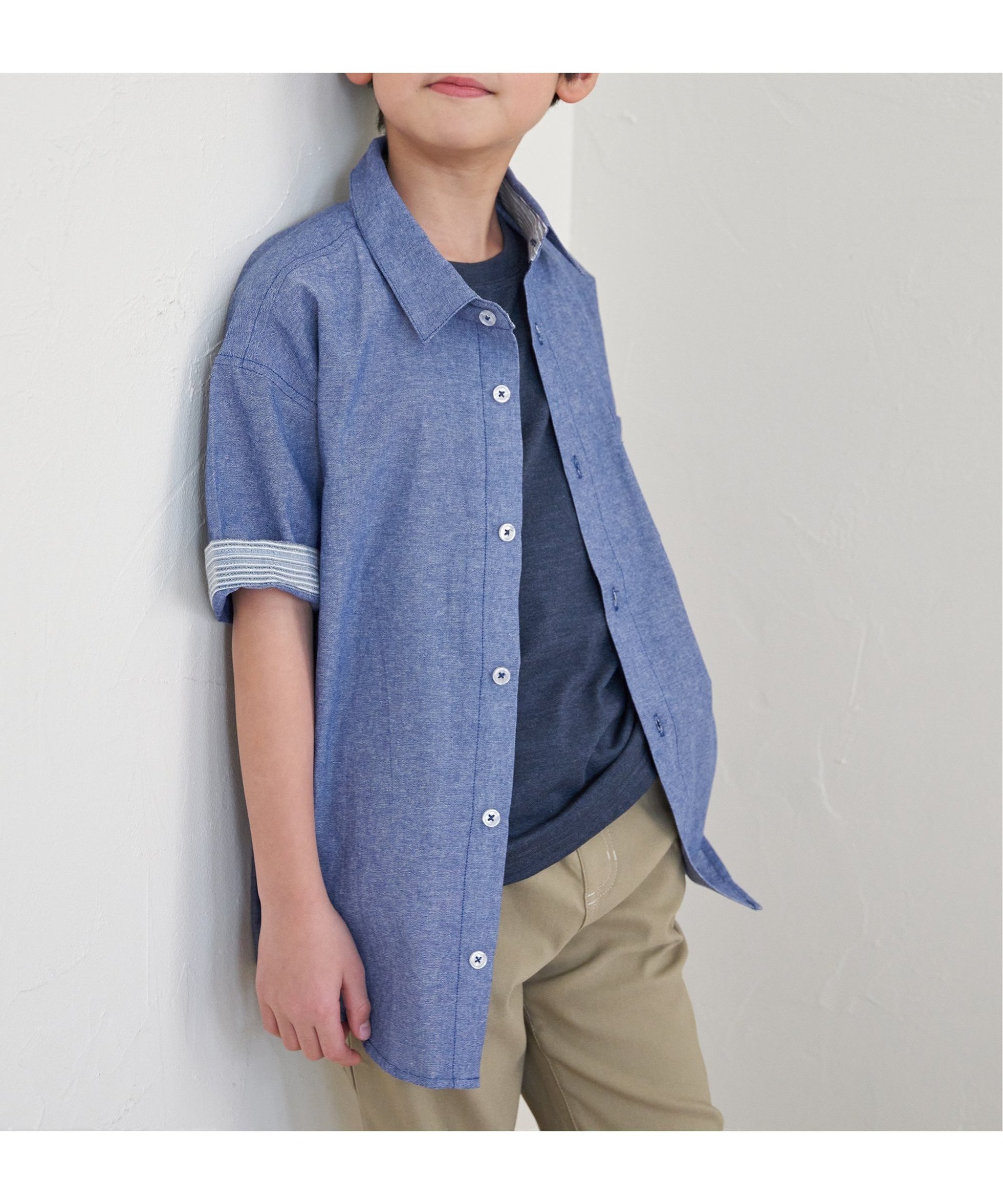 【イッカ/ikka / KIDS】の【親子コーデ】シャンブレー5分袖シャツ(120~160cm) インテリア・キッズ・メンズ・レディースファッション・服の通販 founy(ファウニー) 　ファッション　Fashion　キッズファッション　Fashion for Kids　おすすめ　Recommended / Our Picks　シャンブレー　Chambray, Denim-Like Fabric　シンプル　Simple, Minimal　ストライプ　Stripe, Striped Pattern　メンズ　Men's, Menswear　ワンポイント　One Point, Statement Accent　無地　Plain, Solid Color　ブルー|ID: prp329100004991297 ipo3291000000037382366