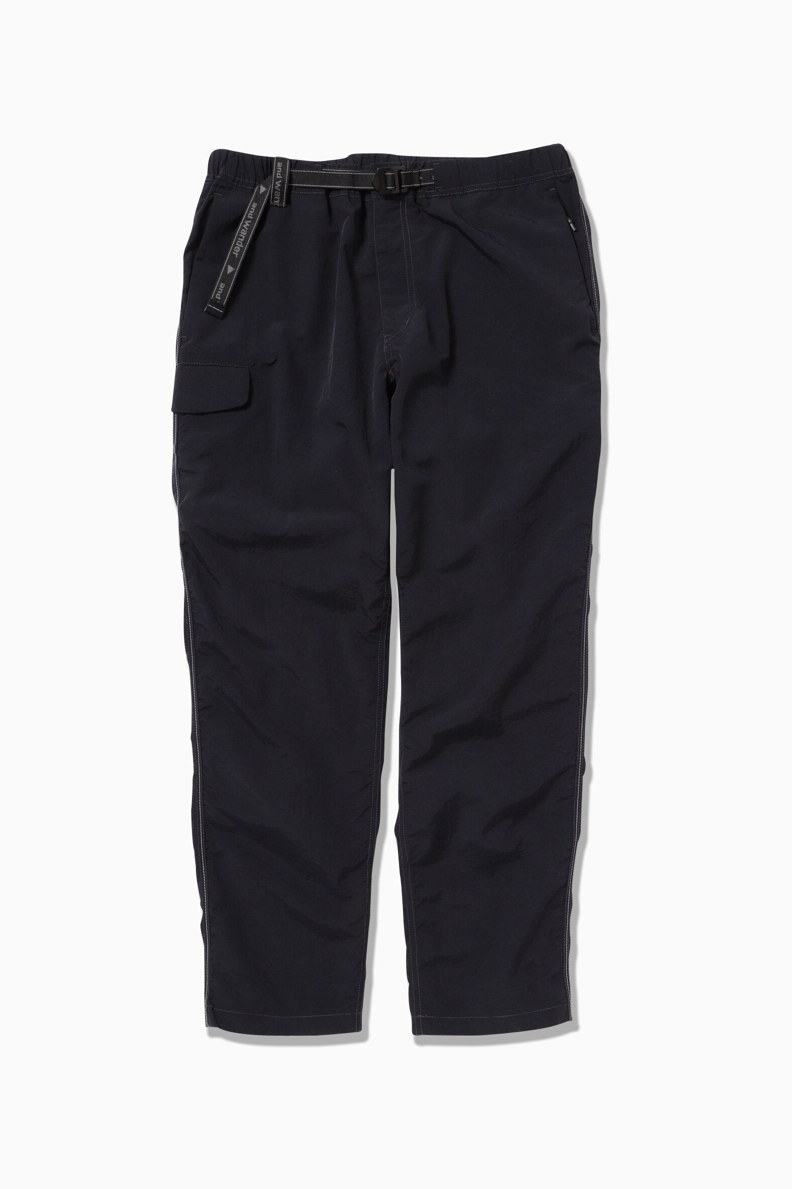 【アンドワンダー/and wander】のNy taffeta hiker pants インテリア・キッズ・メンズ・レディースファッション・服の通販 founy(ファウニー) 　ファッション　Fashion　レディースファッション　Fashion for Women　パンツ　Pants & Trousers　カッティング　Cutting Detail　タフタ　Taffeta, Structured Fabric　ブロック　Block, Solid Block Pattern　black|ID: prp329100004991440 ipo3291000000037383007