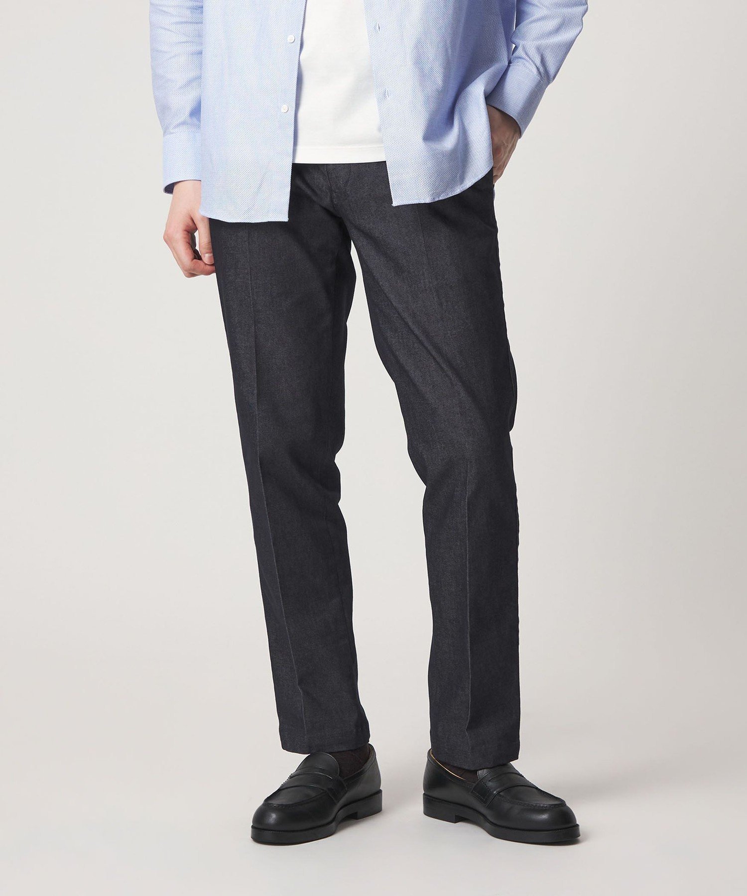 【ユナイテッドアローズ/UNITED ARROWS / MEN】のシャンブレー ツイル ノープリーツスラックス A DAY IN THE LIFE インテリア・キッズ・メンズ・レディースファッション・服の通販 founy(ファウニー) 　ファッション　Fashion　メンズファッション　Fashion for Men　カットソー　Cut and Sewn Top　シャンブレー　Chambray, Denim-Like Fabric　スタイリッシュ　Stylish, Fashionable　ツイル　Twist, Twisted Detail　テーパード　Tapered, Tapered Pants　デニム　Denim, Jeans Material　トレンド　Trend, Trending Now　バランス　Balance, Style Balance　プリーツ　Pleats, Pleated　ベーシック　Basic, Essential　ポケット　Pocket, Pocket Detail　無地　Plain, Solid Color　アウトレット　Outlet / Clearance　ビジネス 仕事 通勤　Business / Work / Commuting　NAVY|ID: prp329100004991447 ipo3291000000037383036