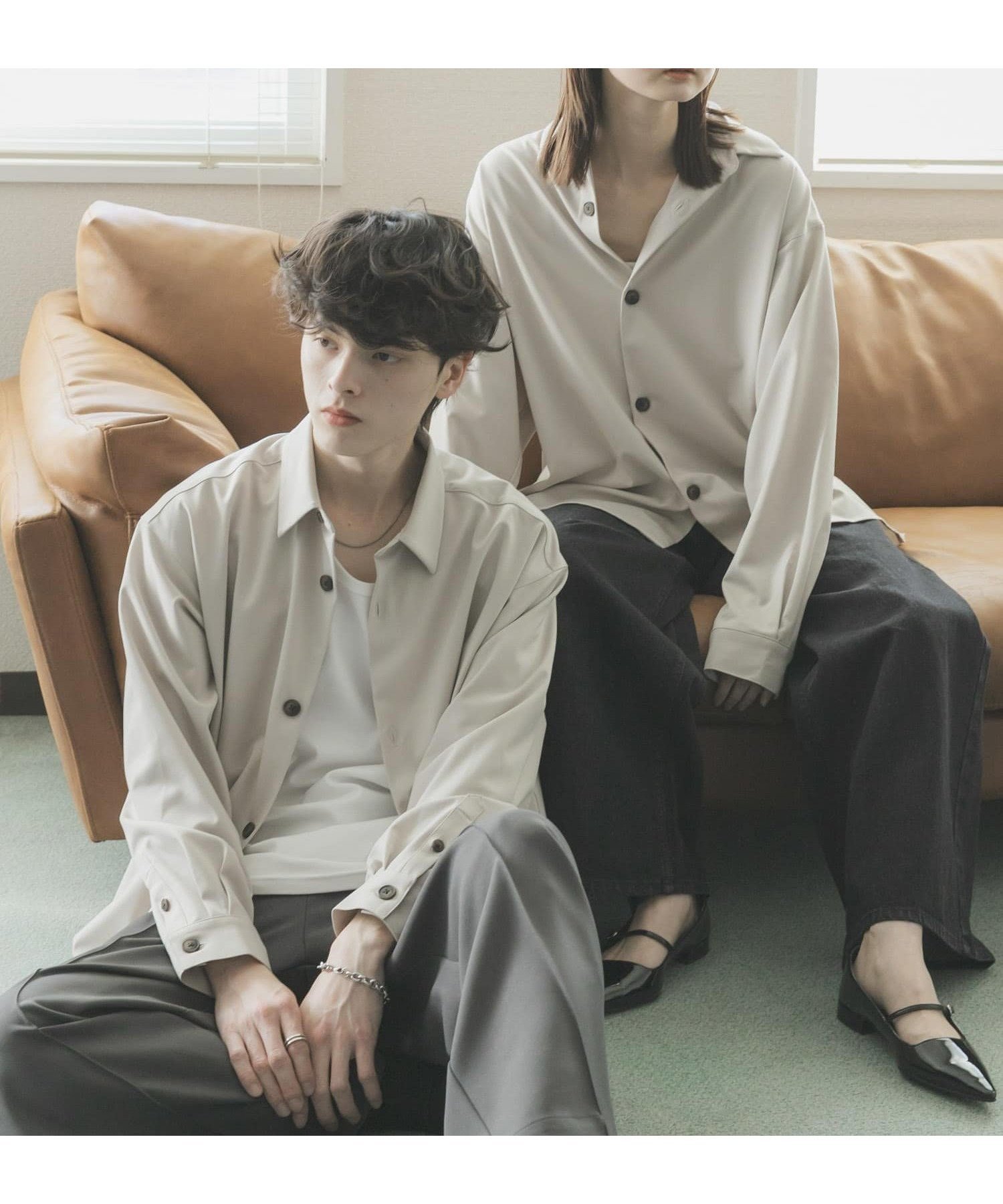 【センスオブプレイス/SENSE OF PLACE by URBAN RESEARCH / MEN】の『ユニセックス』『イージーケア』カラールーズシャツ インテリア・キッズ・メンズ・レディースファッション・服の通販 founy(ファウニー) 　ファッション　Fashion　メンズファッション　Fashion for Men　インナー　Innerwear　春　Spring　カーディガン　Cardigan, Knitwear　スウェット / スエット　Sweatshirt, Sweatwear　ダウン　Down, Puffer　デニム　Denim, Jeans Material　フロント　Front, Front Design　ボーダー　Border, Stripe　リラックス　Relax, Relaxed Fit　ロング　Long, Long-Length　ワイド　Wide, Wide Fit　S/S・春夏　SS, Spring/Summer, Warm Season　おすすめ　Recommended / Our Picks　夏　Summer　エレガント 上品　Elegant　2026年　2026　2026春夏・S/S　Spring/Summer 2026 SS26　ライトベージュ|ID: prp329100004991467 ipo3291000000037383105