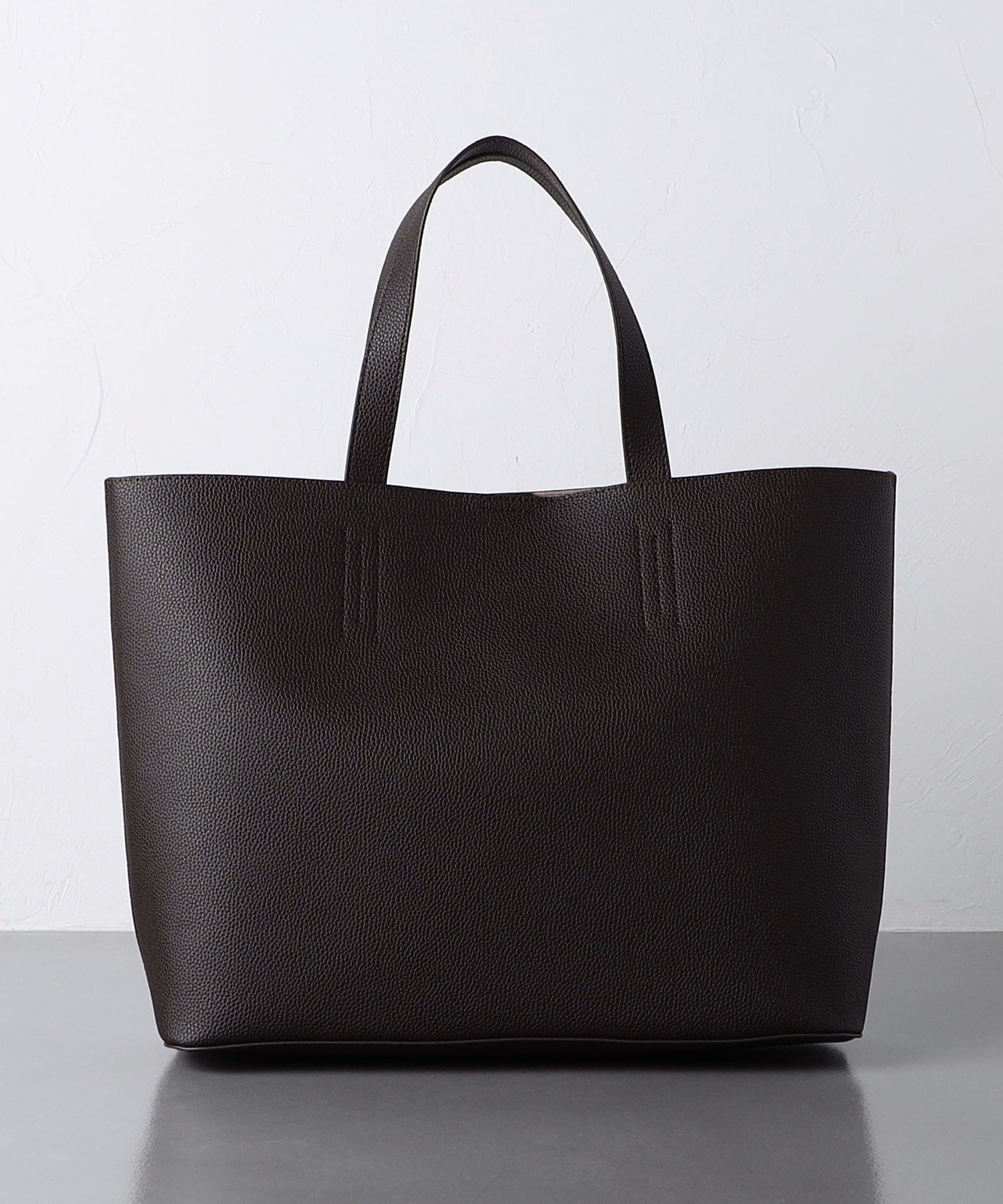 【ユナイテッドアローズ/UNITED ARROWS / MEN】のマイクロファイバー トートバッグ M インテリア・キッズ・メンズ・レディースファッション・服の通販 founy(ファウニー) 　ファッション　Fashion　メンズファッション　Fashion for Men　バッグ　Bags　トートバッグ / 通勤・大容量バッグ　Tote Bags　カットソー　Cut and Sewn Top　スタンダード　Standard, Basic　スラックス　Slacks, Dress Pants　スリム　Slim, Slim Fit　デニム　Denim, Jeans Material　ポケット　Pocket, Pocket Detail　リラックス　Relax, Relaxed Fit　ワイド　Wide, Wide Fit　アウトレット　Outlet / Clearance　おすすめ　Recommended / Our Picks　エレガント 上品　Elegant　DK.BROWN|ID: prp329100004991584 ipo3291000000037383559