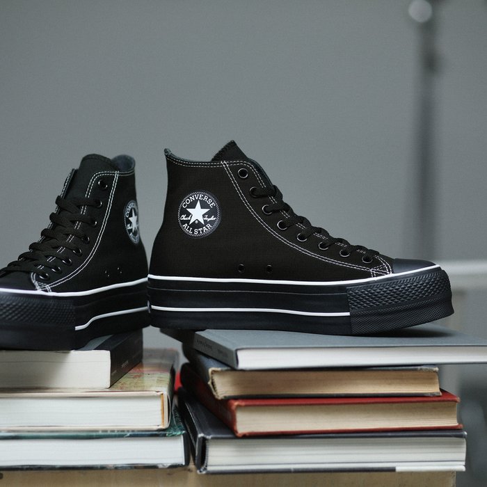 【コンバース/CONVERSE / MEN】の【直営店限定】オールスター リフテッド HI 厚底 インテリア・キッズ・メンズ・レディースファッション・服の通販 founy(ファウニー) https://founy.com/ ファッション Fashion メンズファッション Fashion for Men アンクル Ankle-Length Design クッション Cushion, Throw Pillow パッチ Patch, Appliqué フォーム Form 厚底 Platform Shoes 軽量 Lightweight, Ultra Light |ID: prp329100004991793 ipo3291000000037384425