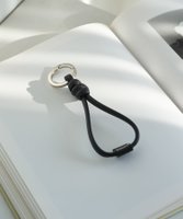 【その他のブランド/Other】のレザーキーリング 大人の最旬トレンドファッション＆コーディネート founy(ファウニー) ファッション Fashion メンズファッション Fashion for Men アクセサリー Fashion Accessories 巾着 Drawstring Bag, Kinchaku ショルダー Shoulder, Shoulder Strap シルバー Silver, Metallic Silver シンプル Simple, Minimal ループ Loop, Loop Knit おすすめ Recommended / Our Picks 日本製 Made In Japan スマホショルダーバッグ Smartphone Shoulder Bag |ID:prp329100004991893