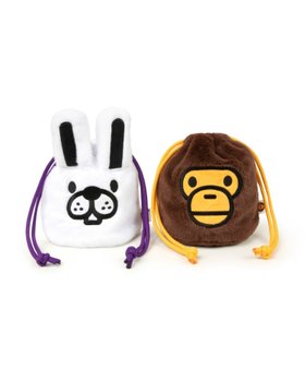 【ア ベイシング エイプ/A BATHING APE】のBABY MILO DRAWSTRING POUCH 大人の最旬トレンドファッション＆コーディネート founy(ファウニー) ファッション Fashion レディースファッション Fashion for Women おすすめ Recommended / Our Picks ギフト プレゼント Gift / Present ポーチ Pouch, Small Case 巾着 Drawstring Bag, Kinchaku |ID:prp329100004991904