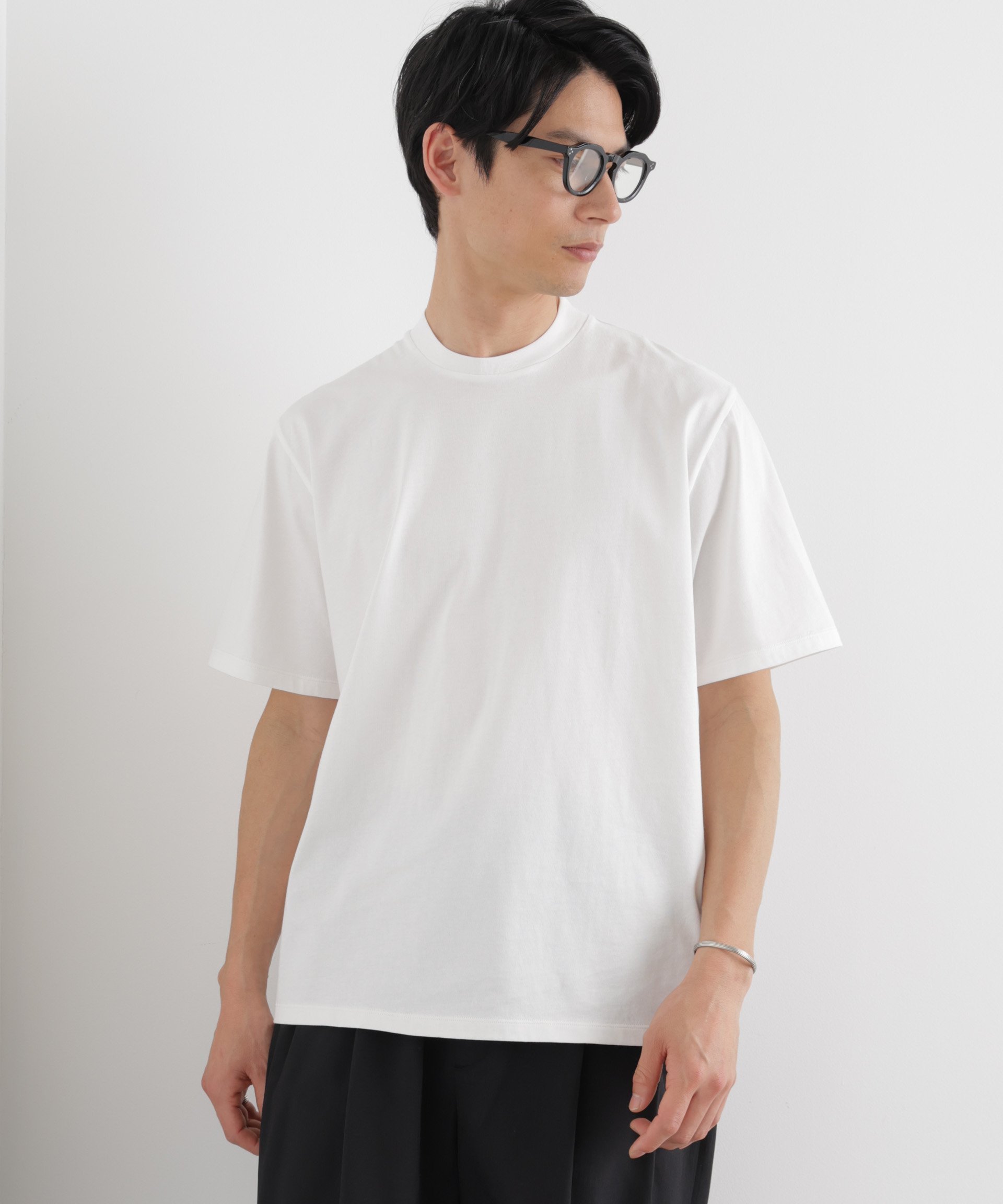 【ナノ ユニバース/nano universe / MEN】のジャケT クルーネック 半袖 インテリア・キッズ・メンズ・レディースファッション・服の通販 founy(ファウニー) 　ファッション　Fashion　メンズファッション　Fashion for Men　インナー　Innerwear　春　Spring　今季　This Season, Current Season　シルク　Silk, 100% Silk　ジャケット　Jacket, Outerwear　スタンダード　Standard, Basic　スマート　Smart, Elegant　スーツ　Suit, Formalwear　セットアップ　Set-Up, Coordinated Outfit　定番　Standard, Basic Item　バランス　Balance, Style Balance　パフォーマンス　Performance, Active Function　フォーマル　Formal, Dressy　プリント　Print, Printed Pattern　プレミアム　Premium, High-End　半袖　Short Sleeve, Half Sleeve　無地　Plain, Solid Color　S/S・春夏　SS, Spring/Summer, Warm Season　おすすめ　Recommended / Our Picks　夏　Summer　ビジネス 仕事 通勤　Business / Work / Commuting　2026年　2026　2026春夏・S/S　Spring/Summer 2026 SS26　ホワイト|ID: prp329100004992002 ipo3291000000037385378
