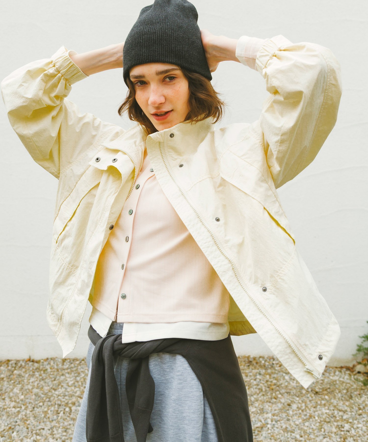 【サニーレーベル/Sonny Label / URBAN RESEARCH】の撥水スタンドカラーナイロンブルゾン インテリア・キッズ・メンズ・レディースファッション・服の通販 founy(ファウニー) 　ファッション　Fashion　レディースファッション　Fashion for Women　アウター　Coat / Outerwear Collection　ブルゾンジャケット・スポーティアウター　Blouson Jackets　カフス　Cuff Design　ジャケット　Jacket, Outerwear　スタンド　Stand Collar, Upright Stand　ドローコード　Drawcord, Drawstring Cord　バランス　Balance, Style Balance　フロント　Front, Front Design　ボトム　Bottoms, Lower Wear　ポケット　Pocket, Pocket Detail　S/S・春夏　SS, Spring/Summer, Warm Season　おすすめ　Recommended / Our Picks　夏　Summer　2026年　2026　2026春夏・S/S　Spring/Summer 2026 SS26　ホワイト系その他|ID: prp329100004992357 ipo3291000000037388125