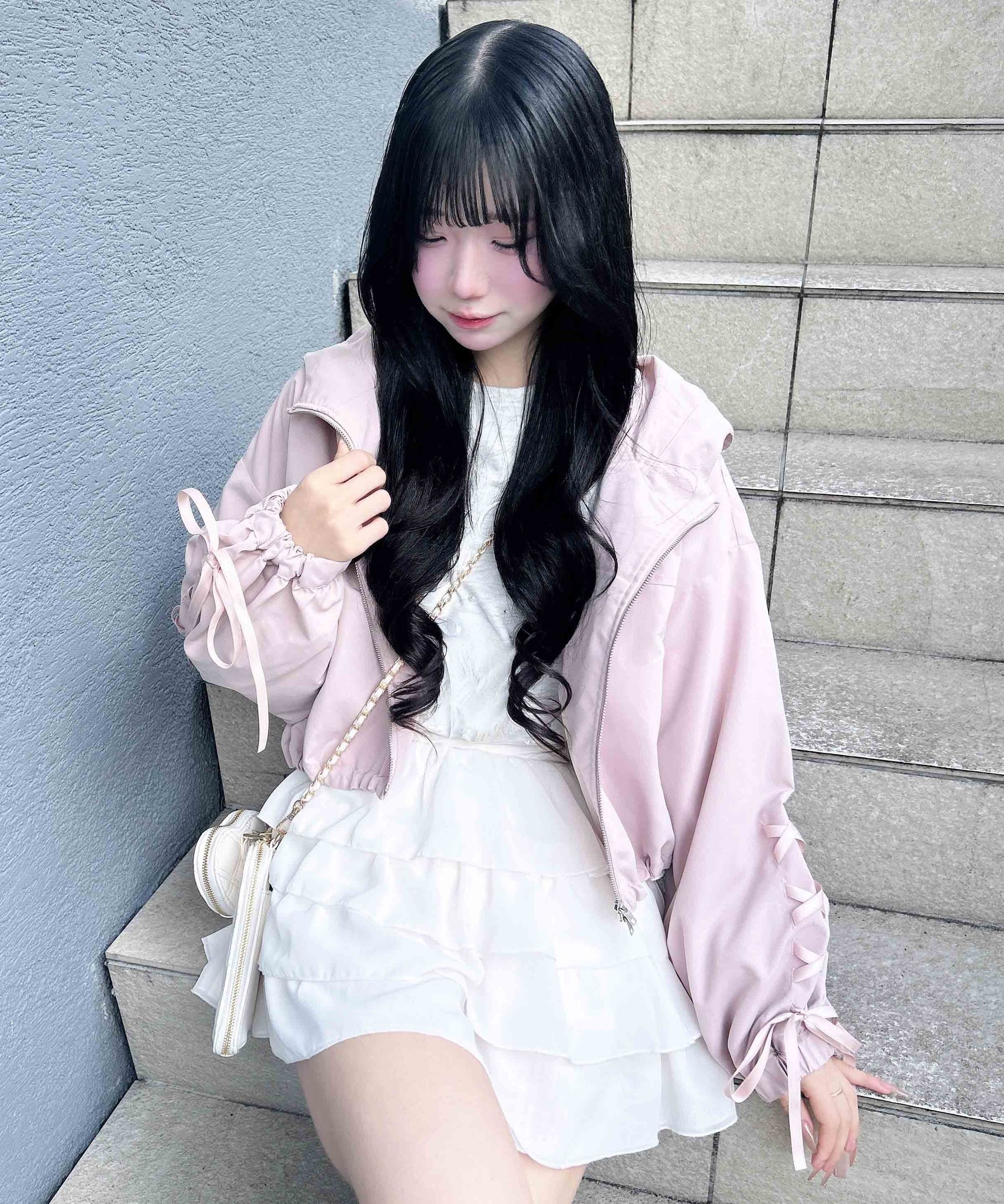 【イング/INGNI】の袖レースUPクロップド丈マンパー インテリア・キッズ・メンズ・レディースファッション・服の通販 founy(ファウニー) ファッション Fashion レディースファッション Fashion for Women トップス・カットソー Cut & Sew Tops ガーリー Girly, Feminine Style クロップド Cropped, Short Length スウェット / スエット Sweatshirt, Sweatwear スニーカー Sneakers, Trainers スマホ Smartphone, Mobile Device デニム Denim, Jeans Material ドローコード Drawcord, Drawstring Cord パーカー Hoodie, Parka ポケット Pocket, Pocket Detail 羽織 Haori, Light Jacket ミニスカート Mini Skirt, Short Skirt リボン Ribbon, Bow レース Lace, Lace Fabric おすすめ Recommended / Our Picks ピンク|ID: prp329100004992386 ipo3291000000037388278