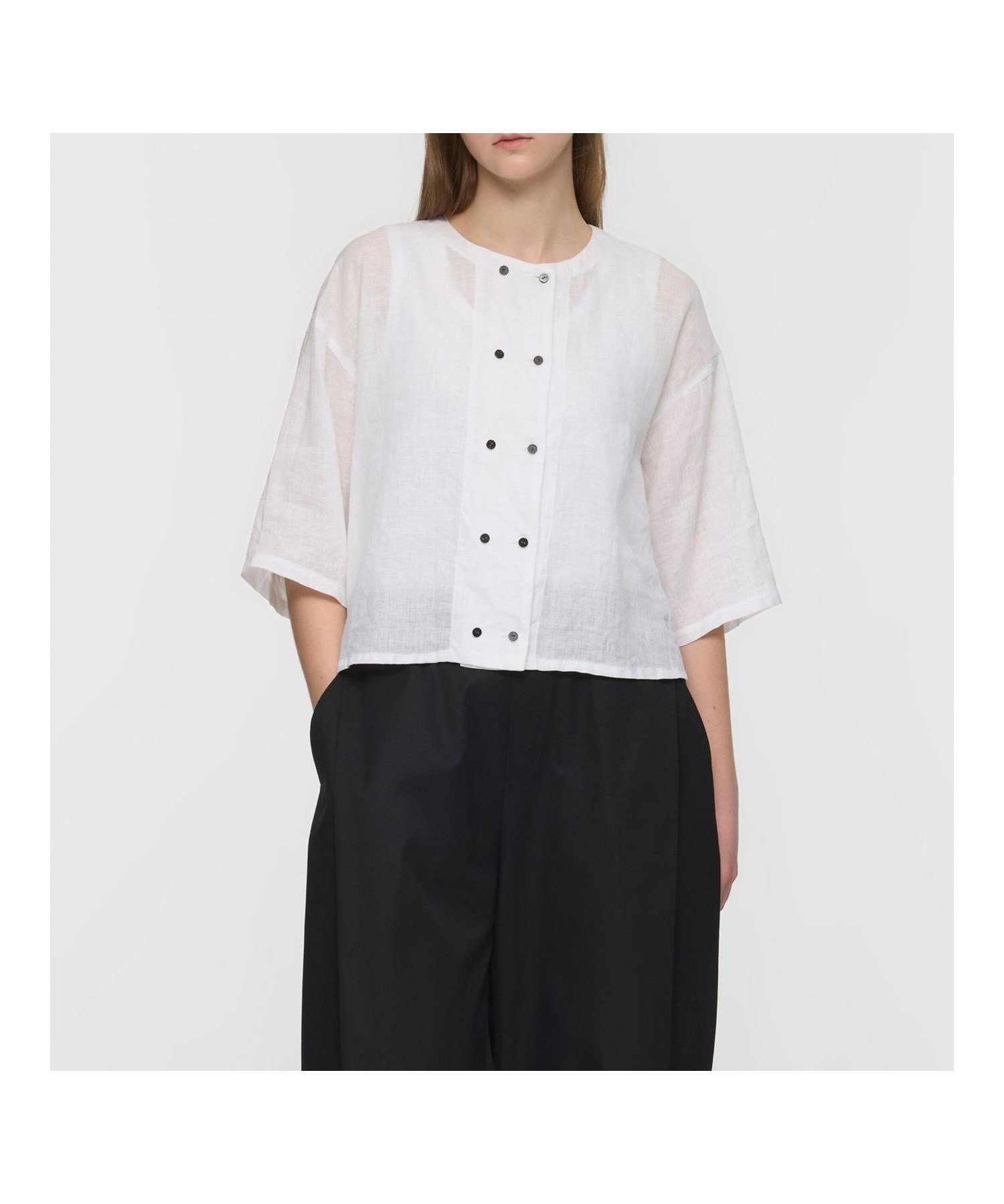 【マーコート/MARcourt】のmizuiro ind リネンダブルクルーネックシャツ インテリア・キッズ・メンズ・レディースファッション・服の通販 founy(ファウニー) 　ファッション　Fashion　レディースファッション　Fashion for Women　トップス・カットソー　Cut & Sew Tops　シャツ・ブラウス・オフィスカジュアル　Elegant Blouses & Button-Ups　シンプル　Simple, Minimal　フレンチ　French, French Style　ボトム　Bottoms, Lower Wear　ポケット　Pocket, Pocket Detail　リネン　Linen, Linen Fabric　無地　Plain, Solid Color　オフホワイト|ID: prp329100004992394 ipo3291000000037388366