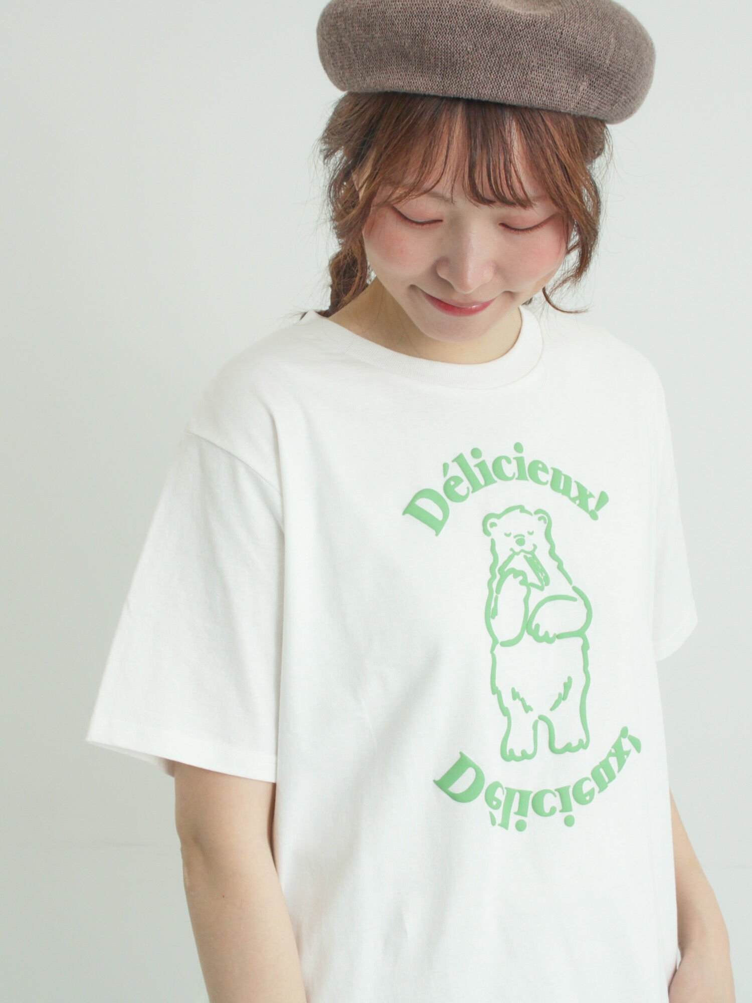 【サマンサモスモス/Samansa Mos2】の【メルヘン*Samansa Mos2】発泡プリントTシャツ 大人の最旬トレンドファッション＆コーディネート founy(ファウニー) 　ファッション　Fashion　レディースファッション　Fashion for Women　トップス・カットソー　Cut & Sew Tops　シャツ・ブラウス・オフィスカジュアル　Elegant Blouses & Button-Ups　ロングTシャツ・Tシャツ　Longline T-Shirts & Tees　キャラクター　Character, Licensed Characters　プリント　Print, Printed Pattern　 other-1|ID: prp329100004992428 ipo3291000000037388573