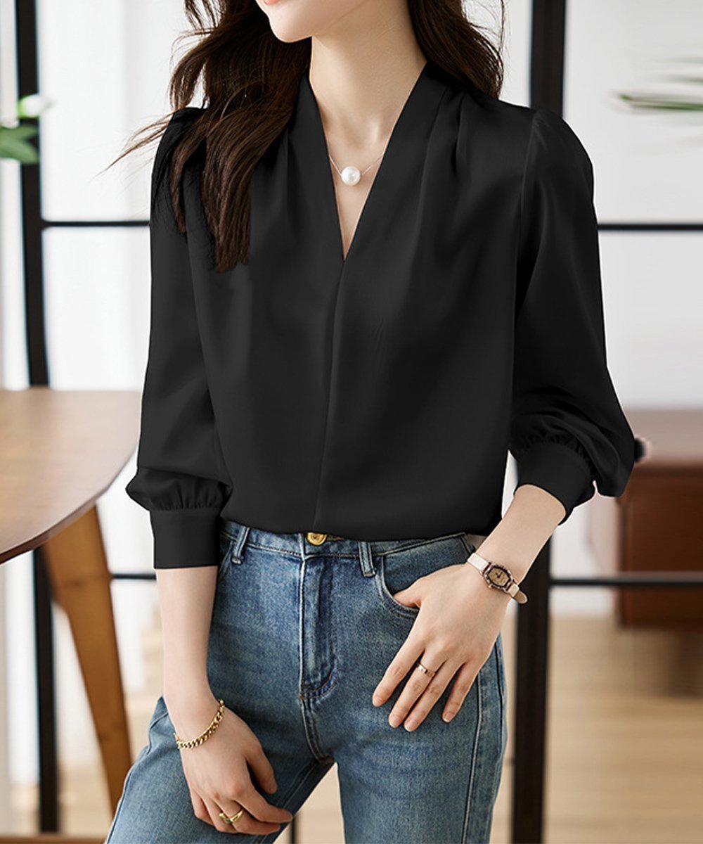 【ミニミニストア/miniministore】のサテン風シャツブラウス Vネックトップス インテリア・キッズ・メンズ・レディースファッション・服の通販 founy(ファウニー) ファッション Fashion レディースファッション Fashion for Women トップス・カットソー Cut & Sew Tops シャツ・ブラウス・オフィスカジュアル Elegant Blouses & Button-Ups Vネックトップス V-Neck Tops / V-Cut Neckline Shirts インナー Innerwear カーディガン Cardigan, Knitwear サテン Satin, Glossy Fabric ジャケット Jacket, Outerwear とろみ Fluid, Flowy Fabric デコルテ Décolleté, Neckline 長袖 Long Sleeve, Full Sleeve エレガント 上品 Elegant 入学式 Entrance Ceremony 卒業式 Graduation Ceremony ビジネス 仕事 通勤 Business / Work / Commuting ブラック|ID: prp329100004992434 ipo3291000000037388609