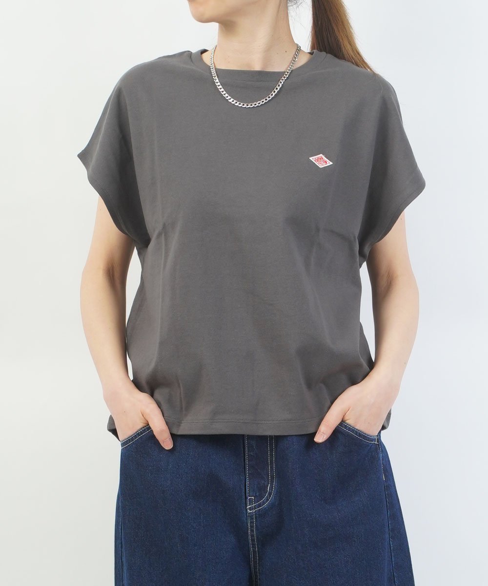 【ブルーコムブルー/BLEU COMME BLEU】のダントン ドルマンショートスリーブTシャツ インテリア・キッズ・メンズ・レディースファッション・服の通販 founy(ファウニー) 　ファッション　Fashion　レディースファッション　Fashion for Women　トップス・カットソー　Cut & Sew Tops　シャツ・ブラウス・オフィスカジュアル　Elegant Blouses & Button-Ups　ロングTシャツ・Tシャツ　Longline T-Shirts & Tees　インナー　Innerwear　コンパクト　Compact, Small Size　シンプル　Simple, Minimal　バランス　Balance, Style Balance　モノトーン　Monotone, Black and White　夏　Summer　春　Spring　S/S・春夏　SS, Spring/Summer, Warm Season　COGRY|ID: prp329100004992450 ipo3291000000037388715