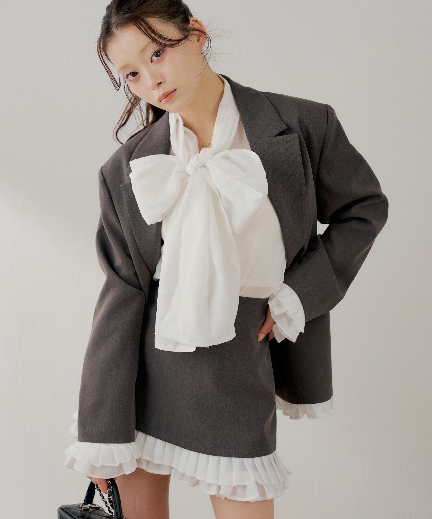【パルグループ/PAL GROUP】の【Chico】シアーボウタイブラウス 大人の最旬トレンドファッション&コーディネート founy(ファウニー) ファッション Fashion レディースファッション Fashion for Women トップス・カットソー Cut & Sew Tops シャツ・ブラウス・オフィスカジュアル Elegant Blouses & Button-Ups シアー Sheer, See-Through ジャケット Jacket, Outerwear ダウン Down, Puffer デニム Denim, Jeans Material フェミニン Feminine, Girly ボトム Bottoms, Lower Wear エレガント 上品 Elegant other-1|ID: prp329100004992485 ipo3291000000037388968