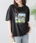 【ラジュール/Lajour】のフォトプリント Tシャツ 大人の最旬トレンドファッション＆コーディネート founy(ファウニー) ファッション Fashion レディースファッション Fashion for Women トップス・カットソー Cut & Sew Tops シャツ・ブラウス・オフィスカジュアル Elegant Blouses & Button-Ups ロングTシャツ・Tシャツ Longline T-Shirts & Tees インナー Innerwear グラフィック Graphic, Graphic Design サロペ Salopette, Salopette Dress ショルダー Shoulder, Shoulder Strap シンプル Simple, Minimal ジャケット Jacket, Outerwear デニム Denim, Jeans Material トレンド Trend, Trending Now ドロップ Drop Shoulder, Dropped Style プリント Print, Printed Pattern ベーシック Basic, Essential ボトム Bottoms, Lower Wear thumbnail Cタイプブラック|ID: prp329100004992487 ipo3291000000037389001