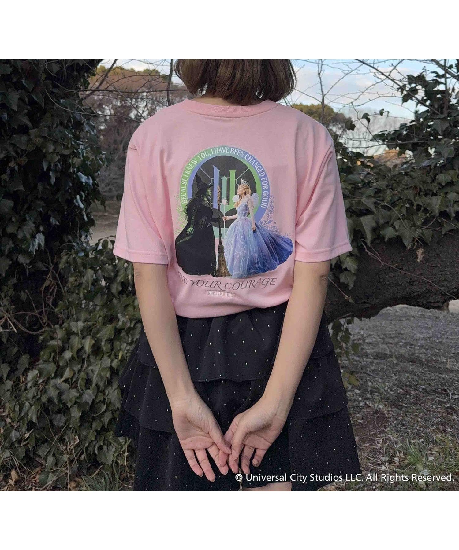 【アズノウアズ プラス/AS KNOW AS plus】の0アクリルキーホルダー付き WICKED Tシャツ 【WICKED/ウィキッド】 インテリア・キッズ・メンズ・レディースファッション・服の通販 founy(ファウニー) ファッション Fashion レディースファッション Fashion for Women トップス・カットソー Cut & Sew Tops シャツ・ブラウス・オフィスカジュアル Elegant Blouses & Button-Ups ロングTシャツ・Tシャツ Longline T-Shirts & Tees アクリル Acrylic Material キーホルダー Keychain, Key Holder コラボ Collaboration, Collab フロント Front, Front Design プリント Print, Printed Pattern メンズ Men's, Menswear モチーフ Motif, Design Theme 再入荷 Restock / Back in Stock ピンク|ID: prp329100004992490 ipo3291000000037389020