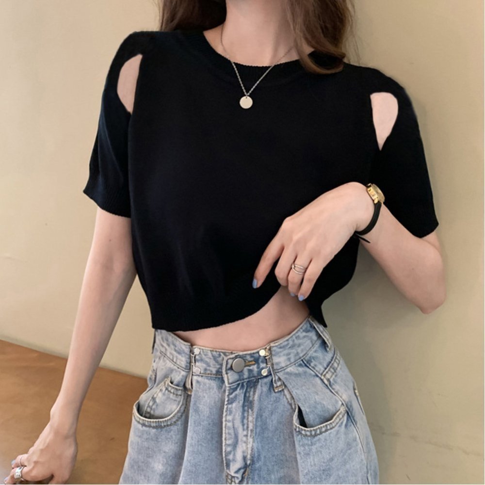 【ミニミニストア/miniministore】のショート丈 ニットトップス へそ出し 大人の最旬トレンドファッション＆コーディネート founy(ファウニー) 　ファッション　Fashion　レディースファッション　Fashion for Women　トップス・カットソー　Cut & Sew Tops　ニット　Knit Tops & Sweaters　アクリル　Acrylic Material　カットソー　Cut and Sewn Top　クロップド　Cropped, Short Length　サマー　Summer, Summer Style　ショート　Short, Short Length　バランス　Balance, Style Balance　ラウンド　Round, Round Neck　夏　Summer　 other-1|ID: prp329100004992513 ipo3291000000037389204
