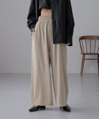【ローリーズファーム/LOWRYS FARM】のギャザーワイドイージーパンツ 大人の最旬トレンドファッション＆コーディネート founy(ファウニー) ファッション Fashion レディースファッション Fashion for Women パンツ Pants & Trousers ギャザー Gathered, Ruffled シャーリング Shirring, Ruched シンプル Simple, Minimal スウェット / スエット Sweatshirt, Sweatwear ストレッチ Stretch, Stretchy Fabric ツイル Twist, Twisted Detail バランス Balance, Style Balance 人気 Popular, Best Seller thumbnail ベージュ|ID: prp329100004992537 ipo3291000000037389359