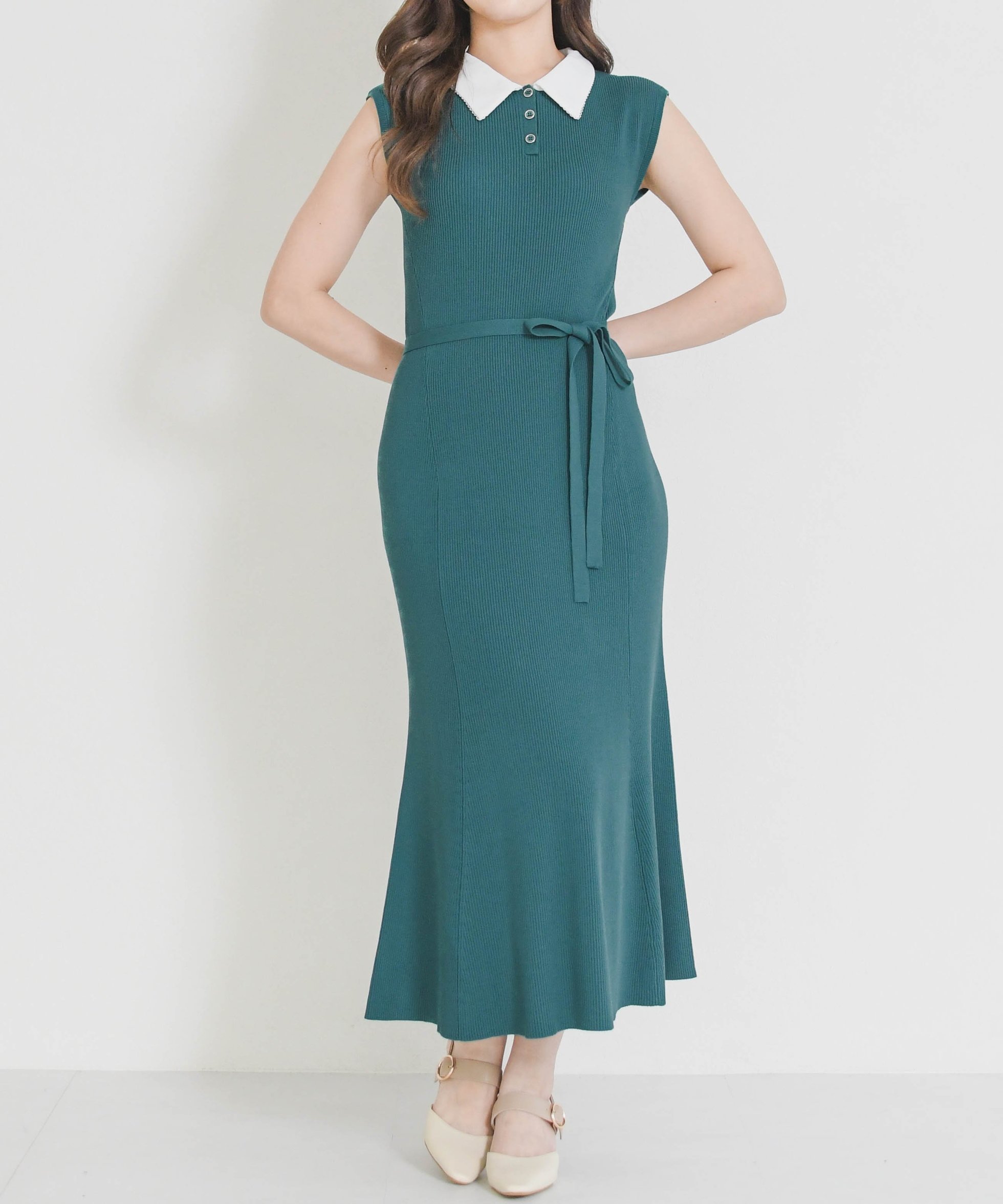 【ミッシュマッシュ/MISCH MASCH】のポロ襟マーメイドニットワンピース MM627429 大人の最旬トレンドファッション＆コーディネート founy(ファウニー) 　ファッション　Fashion　レディースファッション　Fashion for Women　ワンピース　Dresses　ニットワンピース　Knit Dresses　トレンド　Trend, Trending Now　フェミニン　Feminine, Girly　マーメイド　Mermaid, Fishtail Silhouette　リボン　Ribbon, Bow　レース　Lace, Lace Fabric　 other-1|ID: prp329100004992671 ipo3291000000037390523