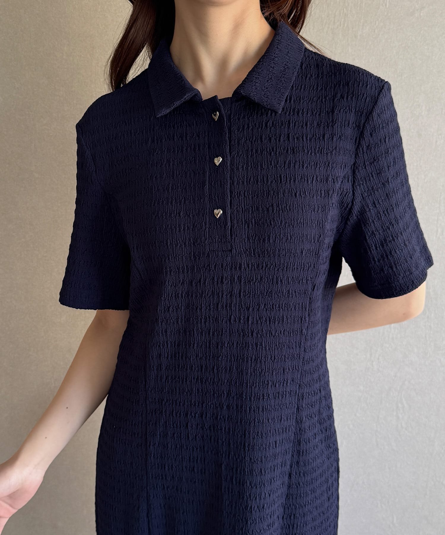 【ジュノア/JUNOAH】のハートボタンストレッチジャガードポロワンピース インテリア・キッズ・メンズ・レディースファッション・服の通販 founy(ファウニー) 　ファッション　Fashion　レディースファッション　Fashion for Women　ワンピース　Dresses　ネイビー|ID: prp329100004992685 ipo3291000000037391977