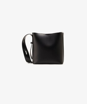 【アフタヌーンティー リビング/Afternoon Tea LIVING】のワンショルダーバッグ 大人の最旬トレンドファッション＆コーディネート founy(ファウニー) ファッション Fashion レディースファッション Fashion for Women バッグ Bags シンプル Simple, Minimal スクエア Square, Square Shape スタイリッシュ Stylish, Fashionable ポケット Pocket, Pocket Detail マグネット Magnet, Magnetic Closure エレガント 上品 Elegant |ID:prp329100004992708