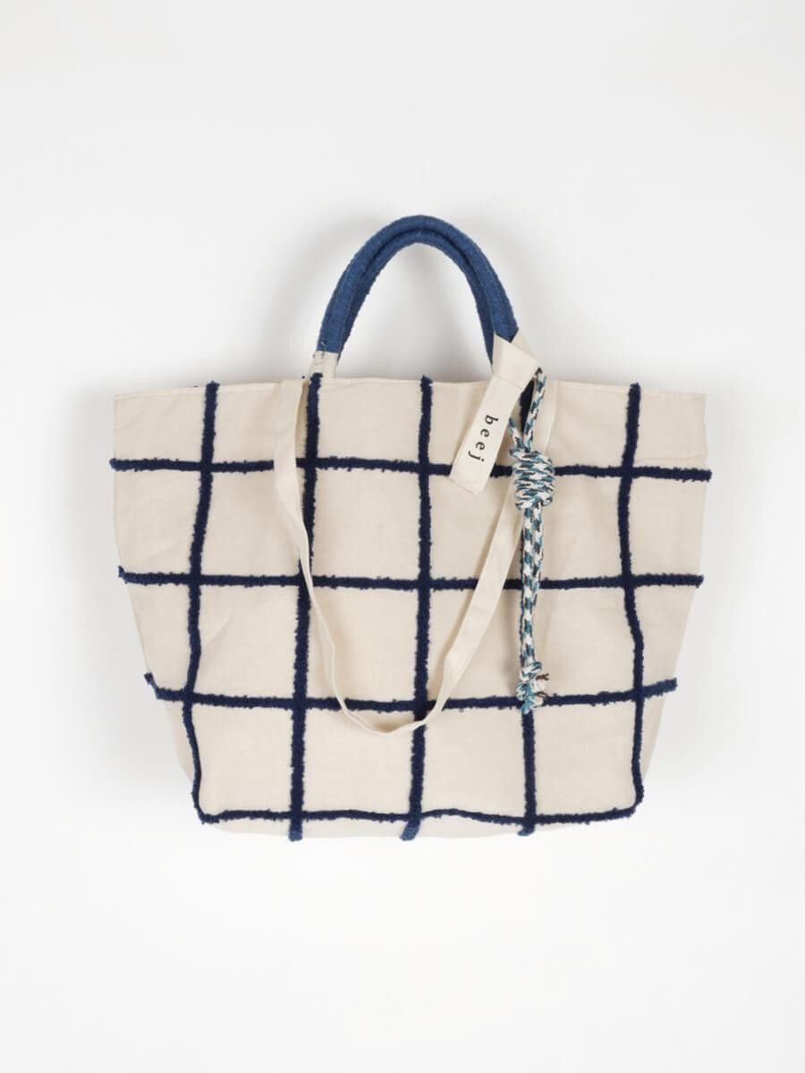 【ラシュッド/LASUD】のLoop embroidered check bag インテリア・キッズ・メンズ・レディースファッション・服の通販 founy(ファウニー) 　ファッション　Fashion　レディースファッション　Fashion for Women　バッグ　Bags　キャンバス　Canvas, Canvas Fabric　ショルダー　Shoulder, Shoulder Strap　ジュート　Jute, Natural Fiber　チェック　Check, Plaid, Tartan　チャーム　Charm, Pendant　ポケット　Pocket, Pocket Detail　別注　Limited Edition, Custom Order　ブルー|ID: prp329100004992732 ipo3291000000037392302