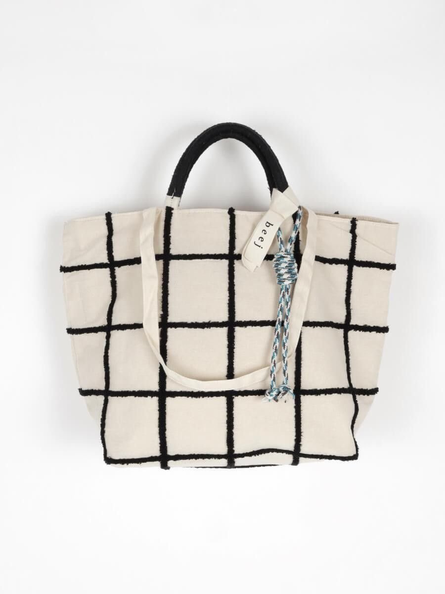 【ラシュッド/LASUD】のLoop embroidered check bag インテリア・キッズ・メンズ・レディースファッション・服の通販 founy(ファウニー) 　ファッション　Fashion　レディースファッション　Fashion for Women　バッグ　Bags　キャンバス　Canvas, Canvas Fabric　ショルダー　Shoulder, Shoulder Strap　ジュート　Jute, Natural Fiber　チェック　Check, Plaid, Tartan　チャーム　Charm, Pendant　ポケット　Pocket, Pocket Detail　別注　Limited Edition, Custom Order　ブラック|ID: prp329100004992732 ipo3291000000037392303