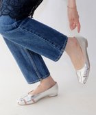 【フィン/Fin】のグルカフラットシューズ【低反発スポンジ入り】 大人の最旬トレンドファッション＆コーディネート founy(ファウニー) ファッション Fashion レディースファッション Fashion for Women クッション Cushion, Throw Pillow ソックス Socks, Hosiery デニム Denim, Jeans Material ベーシック Basic, Essential ワイド Wide, Wide Fit エレガント 上品 Elegant 定番 Standard, Basic Item ビジネス 仕事 通勤 Business / Work / Commuting thumbnail シルバー|ID: prp329100004992736 ipo3291000000037392320