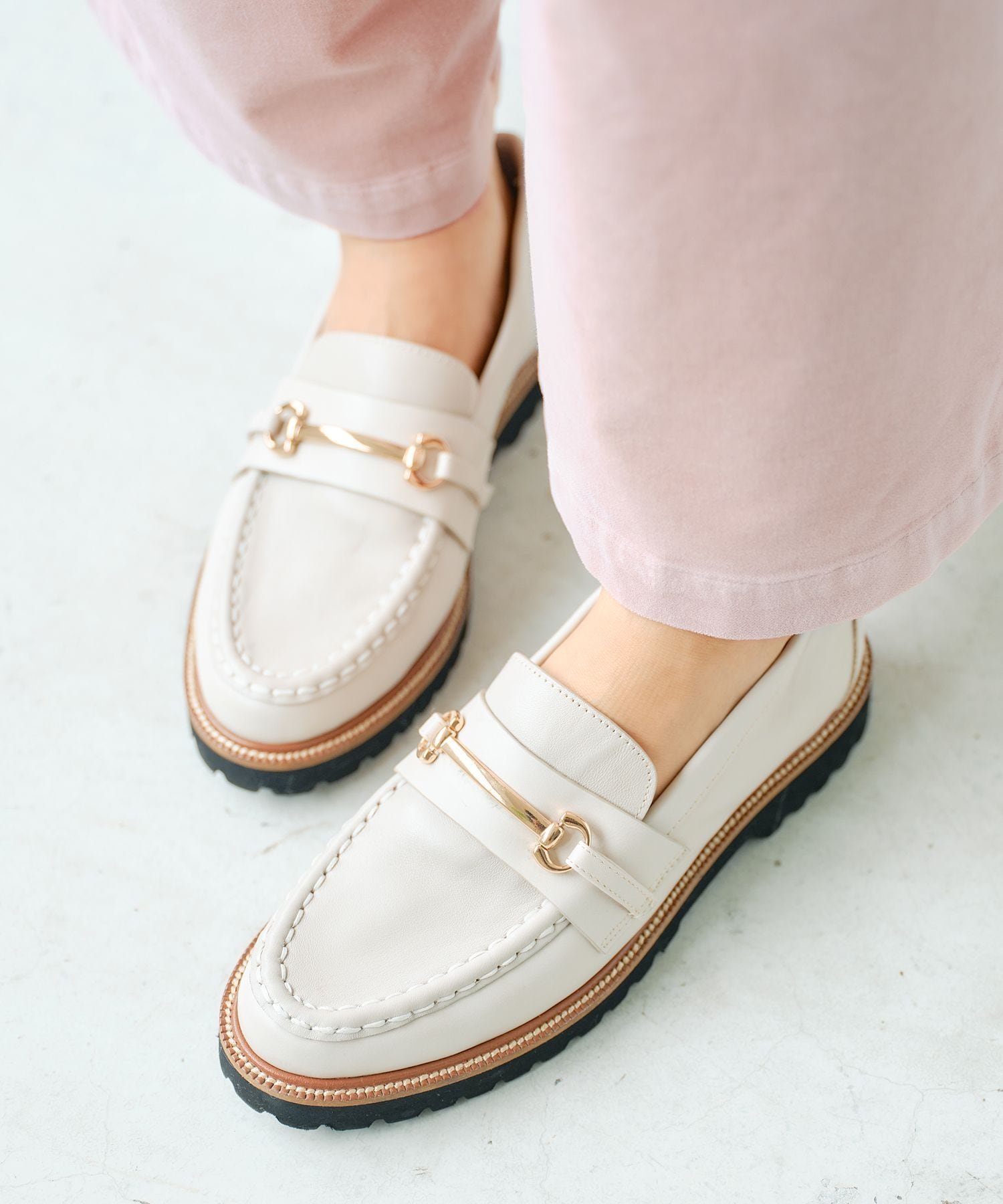 【バンヤードストーム/BARNYARDSTORM】の【Mazell】トラックソールビットローファー インテリア・キッズ・メンズ・レディースファッション・服の通販 founy(ファウニー) 　ファッション　Fashion　レディースファッション　Fashion for Women　コンビ　Combo, Combination Style　シューズ　Shoes, Footwear　ソックス　Socks, Hosiery　フェミニン　Feminine, Girly　ライニング　Inner Lining, Inner Fabric, Lined　リアル　Real, Realistic　おすすめ　Recommended / Our Picks　ライトベージュ56|ID: prp329100004992760 ipo3291000000037392420