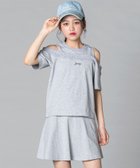 【ベベ オンライン ストア/BEBE ONLINE STORE / KIDS】のオフショルダートップス スカートSET(130~160cm) 大人の最旬トレンドファッション＆コーディネート founy(ファウニー) ファッション Fashion キッズファッション Fashion for Kids トップス・カットソー Cut & Sew Tops 春 Spring クール Cool, Chic ショルダー Shoulder, Shoulder Strap セットアップ Set-Up, Coordinated Outfit トレンド Trend, Trending Now フィット Fit, Slim Fit ポケット Pocket, Pocket Detail S/S・春夏 SS, Spring/Summer, Warm Season 夏 Summer エレガント 上品 Elegant 2026年 2026 2026春夏・S/S Spring/Summer 2026 SS26 thumbnail グレー|ID: prp329100004992801 ipo3291000000037393246