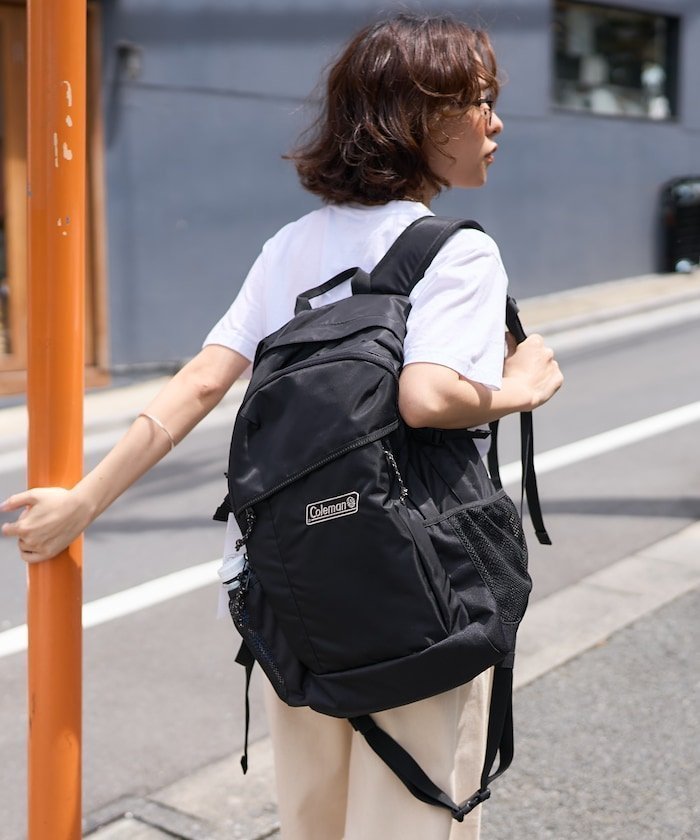 【フリークスストア/FREAK'S STORE】のColeman 別注 WALKER 25L/別注 ウォーカー/バックパック/A4サイズ収納可能/ノートPC収納可能/ママバッグ 大人の最旬トレンドファッション＆コーディネート founy(ファウニー) 　ファッション　Fashion　レディースファッション　Fashion for Women　バッグ　Bags　2026年　2026　2026春夏・S/S　Spring/Summer 2026 SS26　スペシャル　Special, Limited Edition　別注　Limited Edition, Custom Order　夏　Summer　S/S・春夏　SS, Spring/Summer, Warm Season　 other-1|ID: prp329100004992855 ipo3291000000037393662