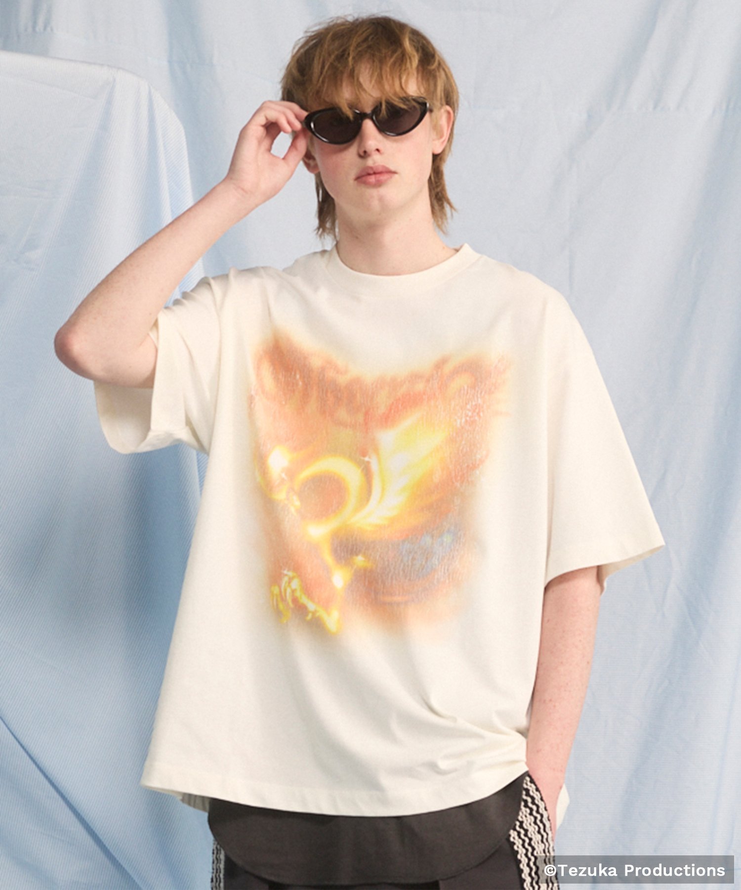 【メゾンスペシャル/MAISON SPECIAL】の- Various Characters - Prime-Over Crew Neck Graphic T-Shirt インテリア・キッズ・メンズ・レディースファッション・服の通販 founy(ファウニー) 　ファッション　Fashion　レディースファッション　Fashion for Women　トップス・カットソー　Cut & Sew Tops　シャツ・ブラウス・オフィスカジュアル　Elegant Blouses & Button-Ups　ロングTシャツ・Tシャツ　Longline T-Shirts & Tees　イラスト　Illustration　インナー　Innerwear　カットソー　Cut and Sewn Top　キャラクター　Character, Licensed Characters　グラフィック　Graphic, Graphic Design　ショルダー　Shoulder, Shoulder Strap　シルケット　Silket, Silky Cotton　シンプル　Simple, Minimal　ドロップ　Drop Shoulder, Dropped Style　定番　Standard, Basic Item　バランス　Balance, Style Balance　パターン　Pattern, Design Print　フィット　Fit, Slim Fit　プリント　Print, Printed Pattern　リボン　Ribbon, Bow　エレガント 上品　Elegant　MLT2|ID: prp329100004992866 ipo3291000000037393738